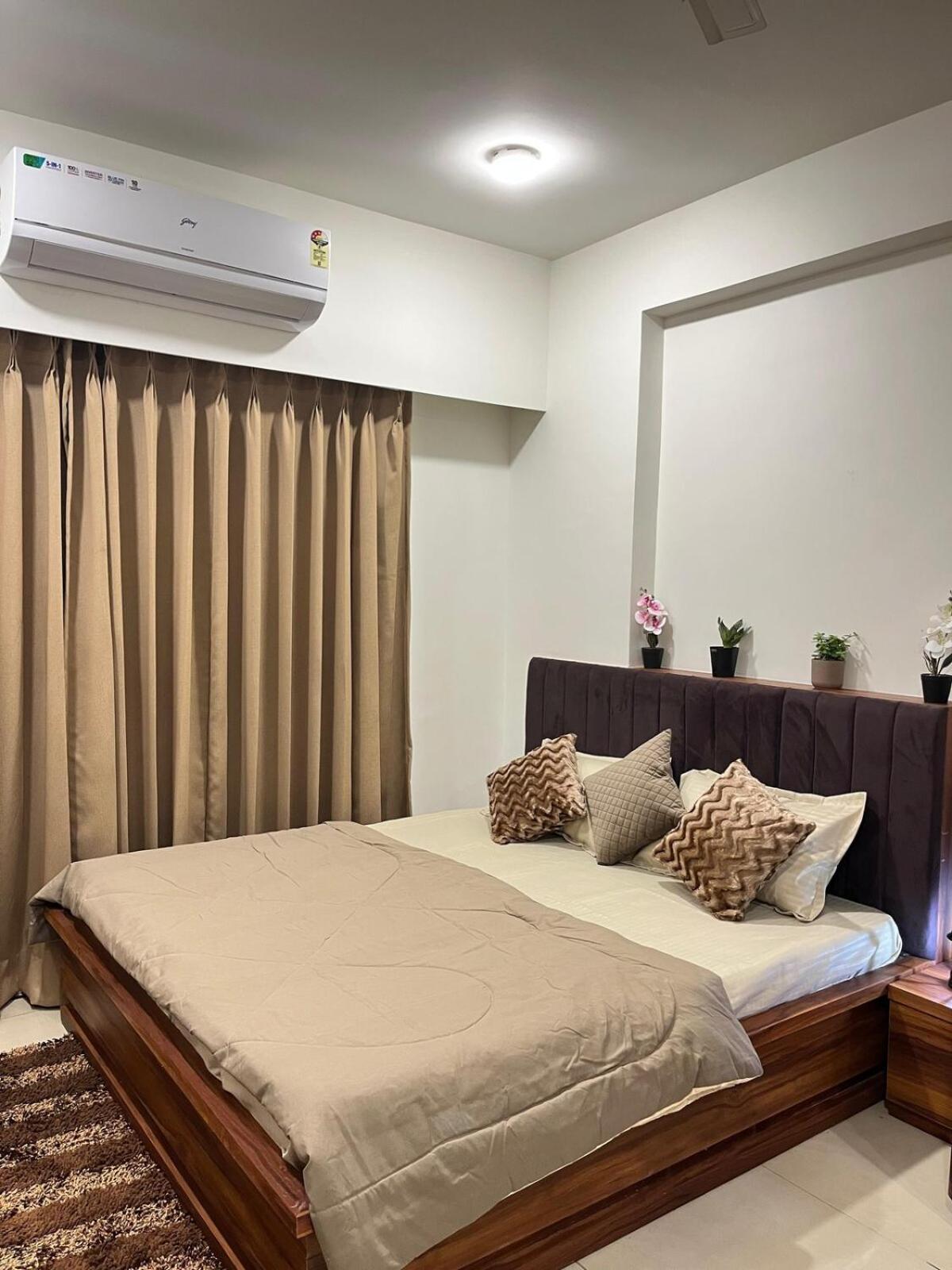 Oasis Ii Apartment *