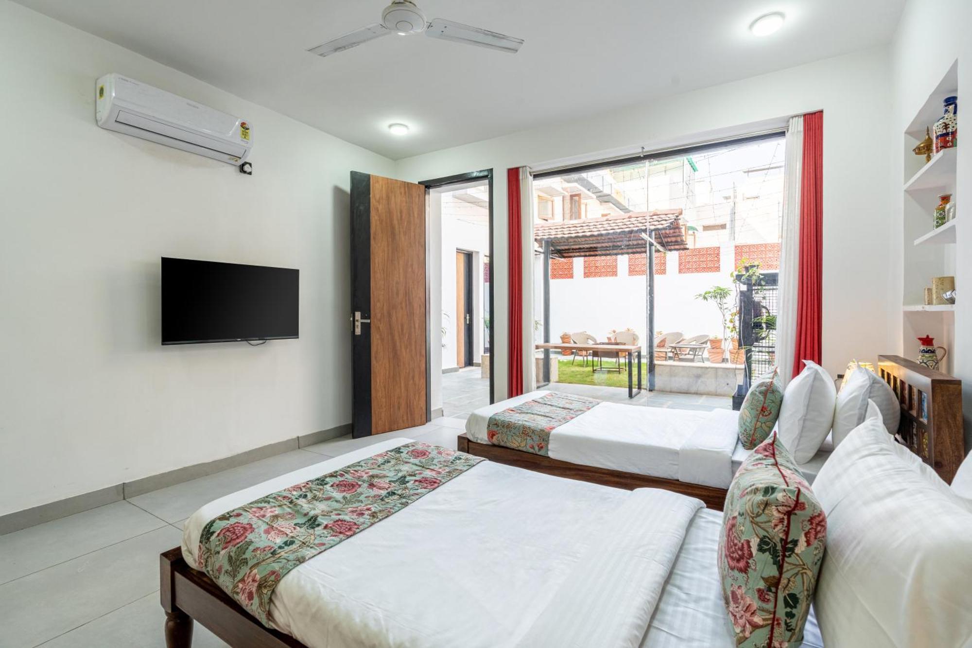 Alaya Ramalaya 8 Bhk With Garden
