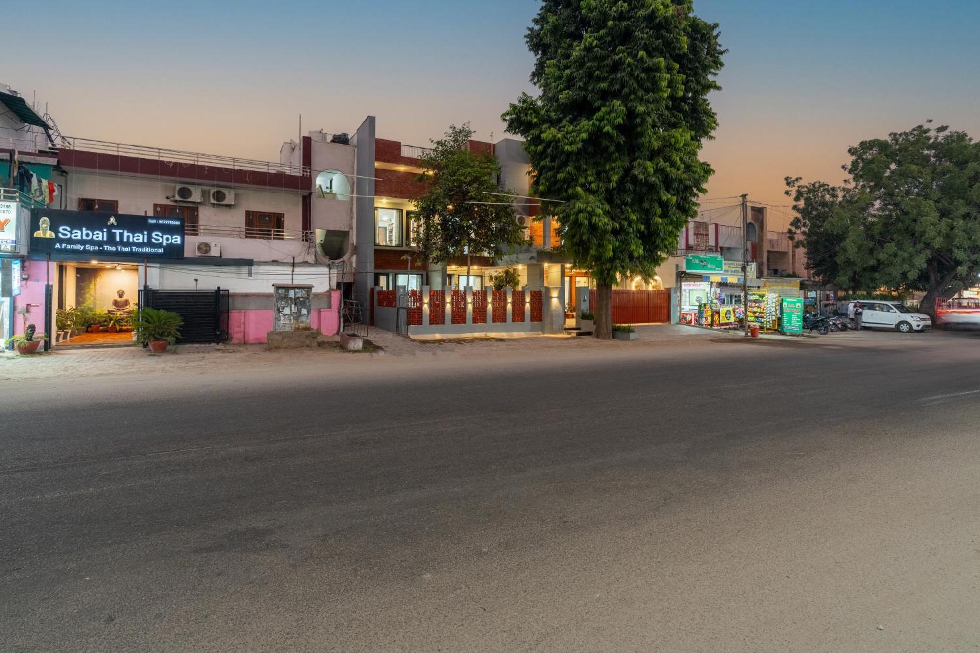 Alaya Ramalaya 8 Bhk With Garden *