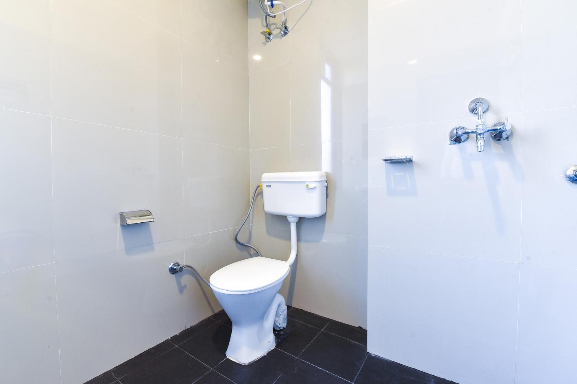 Hotel G M I, Sikar Road 3*
