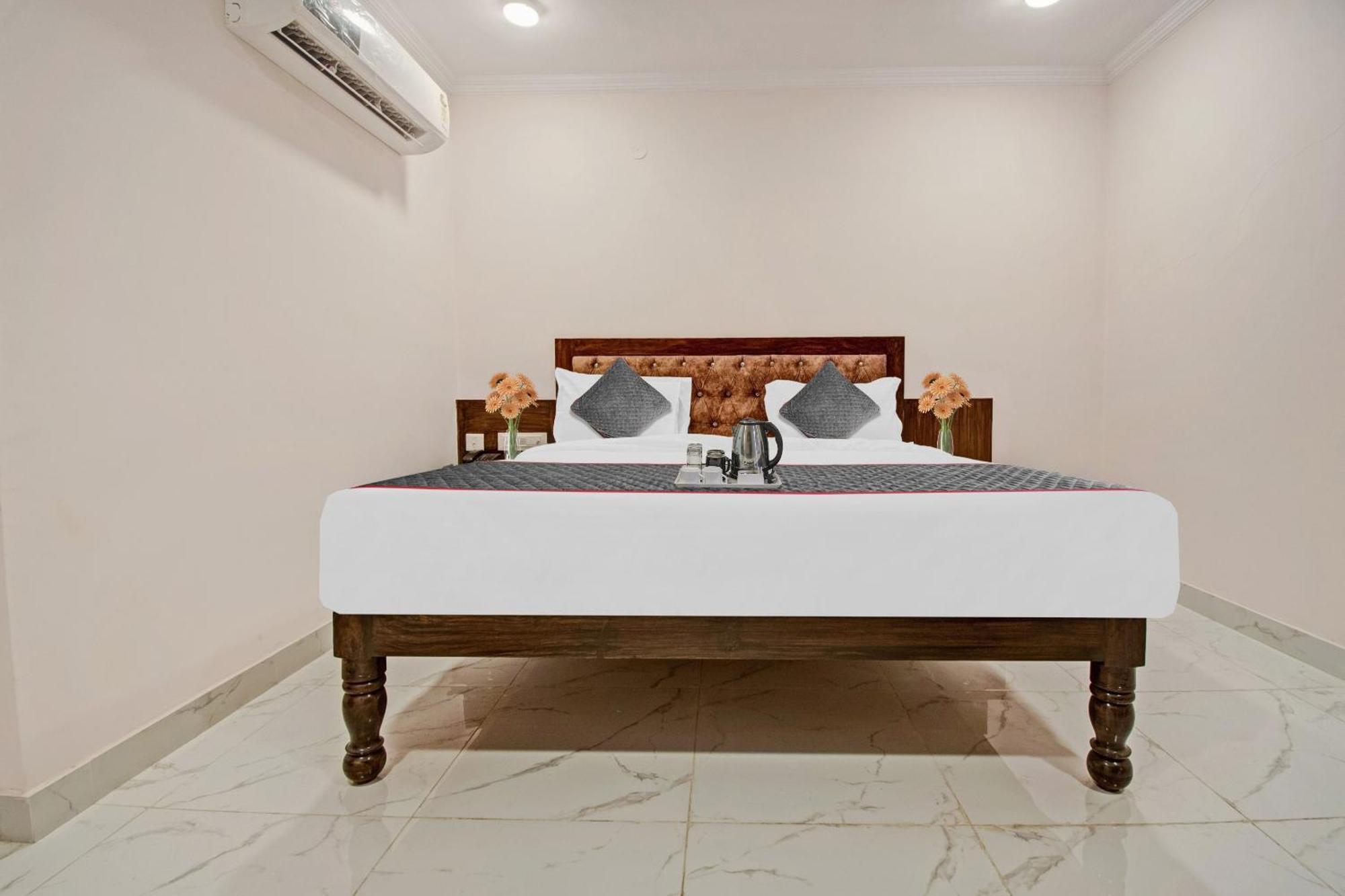 Hotel O Jbs Heritage