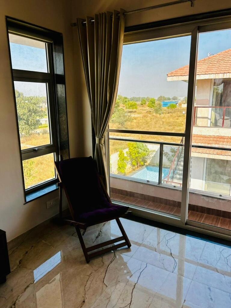 Fox N Flute - The Urban Village Villa