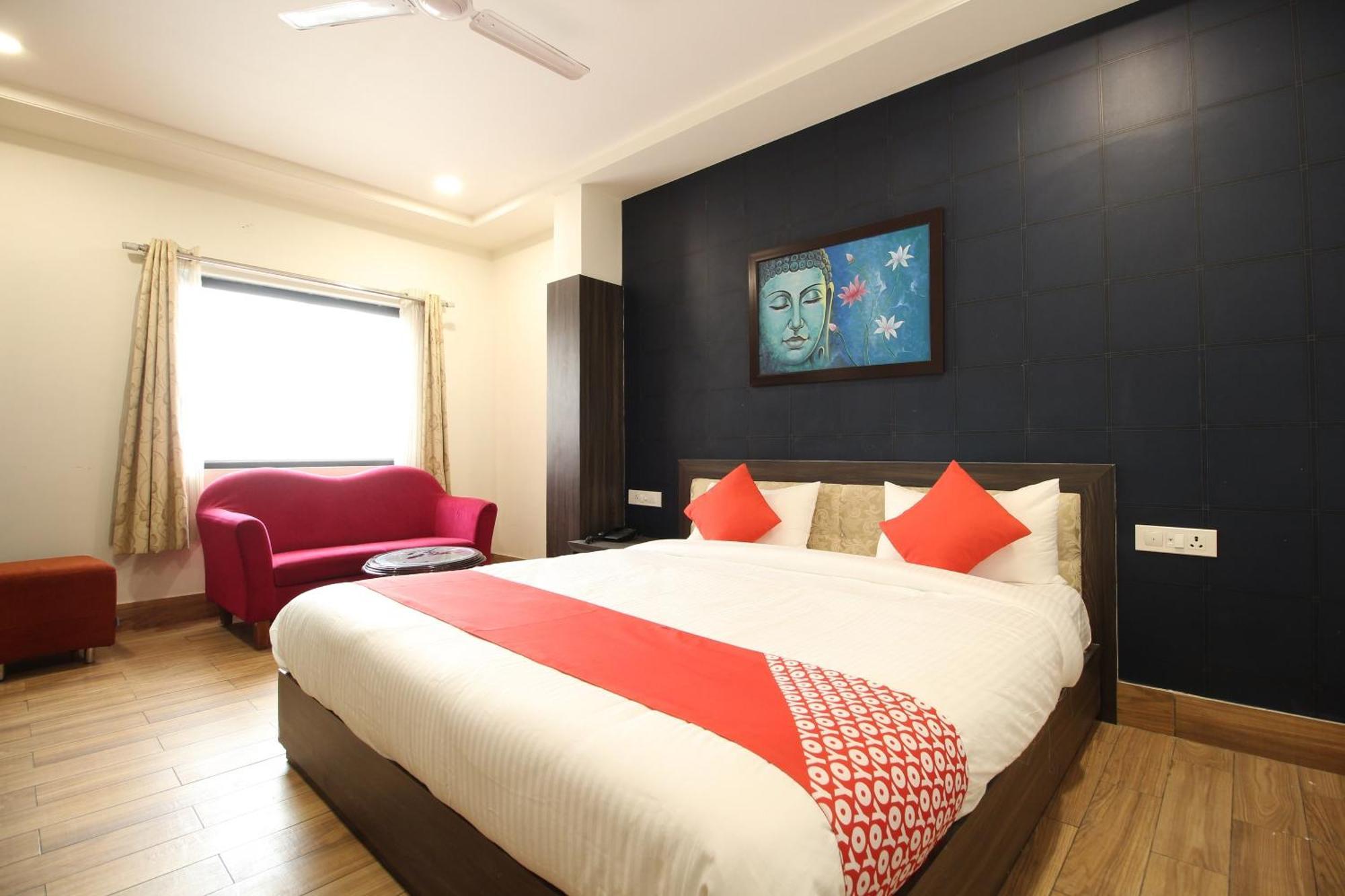 Hotel Collection O Vijay Palace