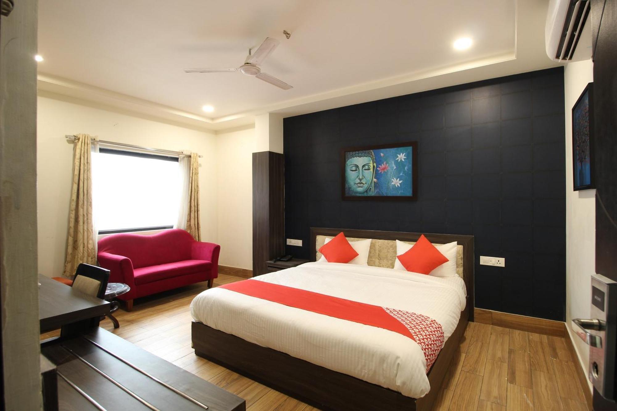 Hotel Collection O Vijay Palace 4*