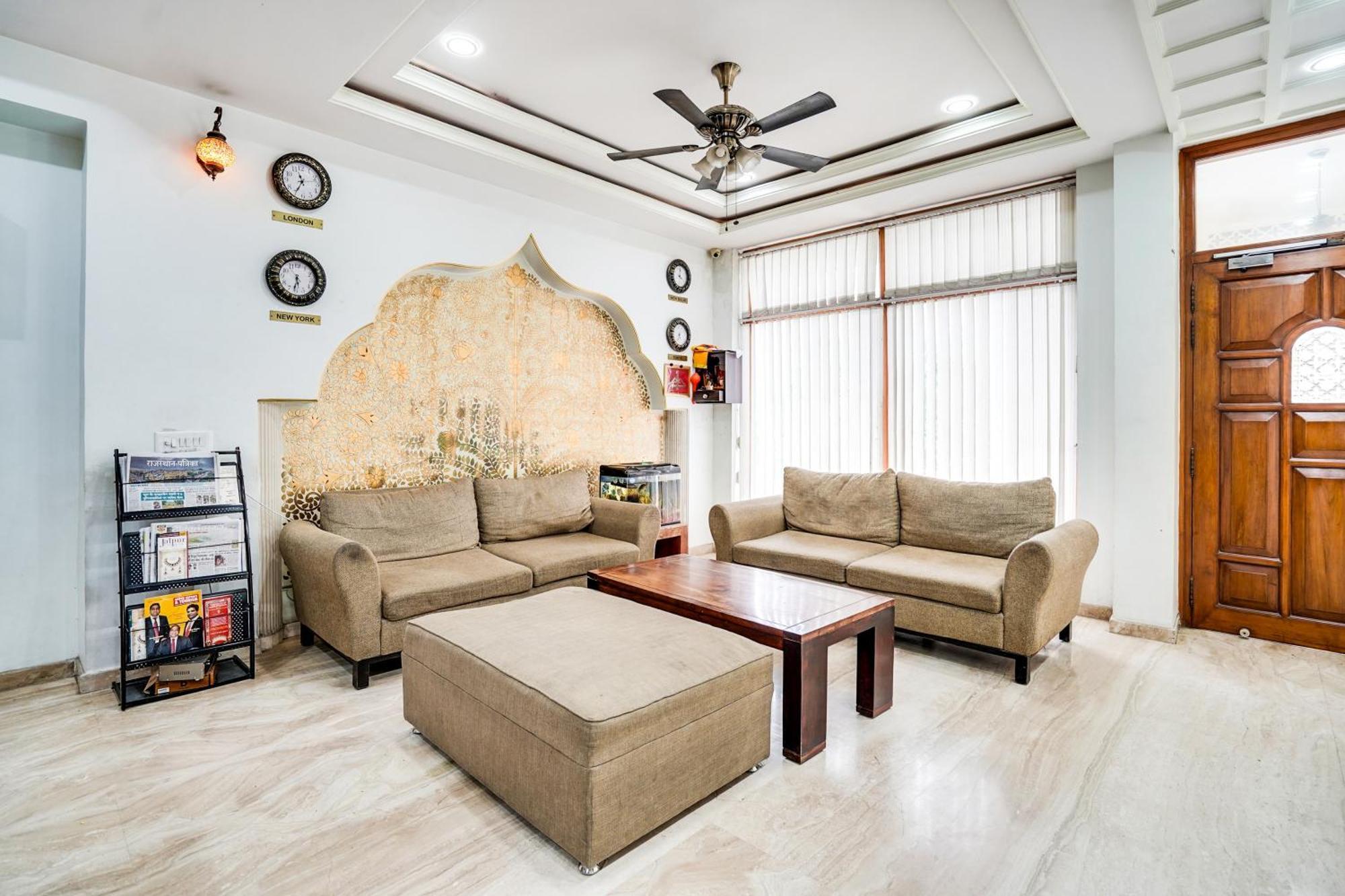 Super Townhouse Durgapura Formerly Gumaan Heritage Hotel 4*