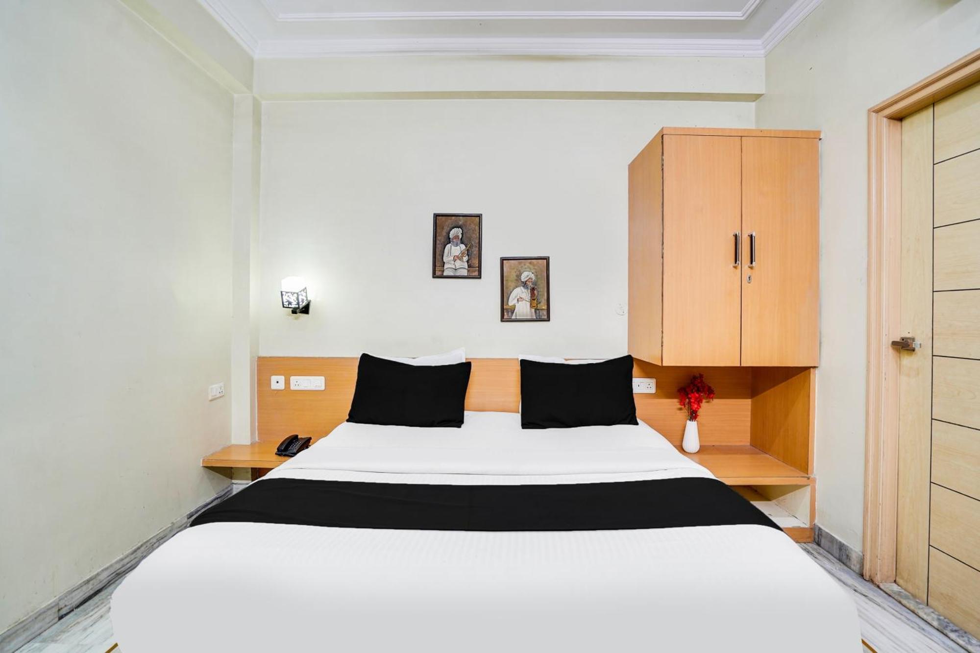 Super Townhouse Durgapura Formerly Gumaan Heritage Jaipur