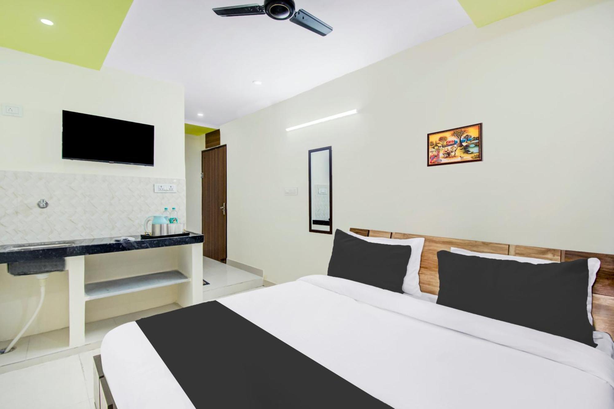 Hotel O Pink 4*