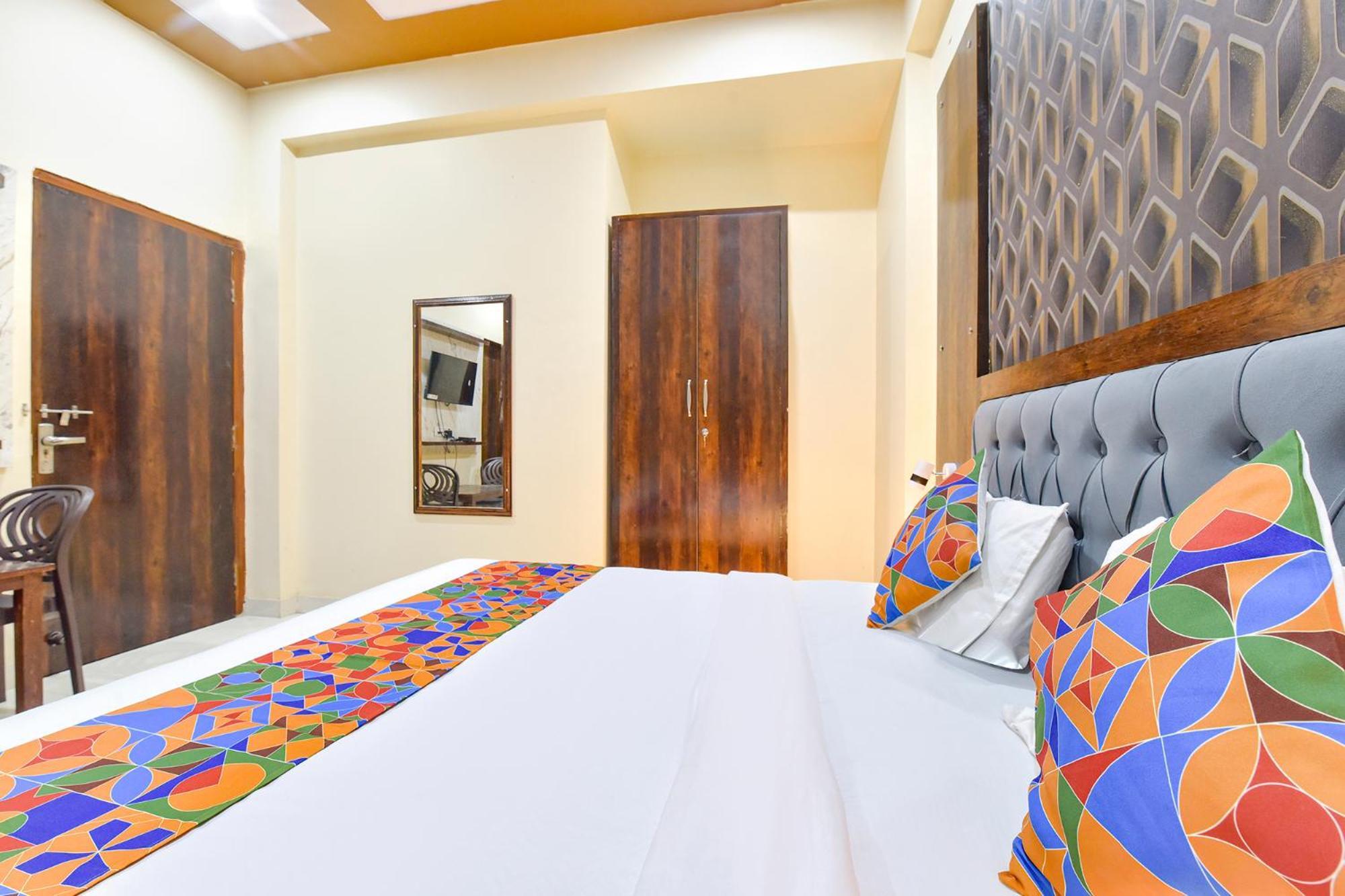Fabhotel Sr 4* Jaipur
