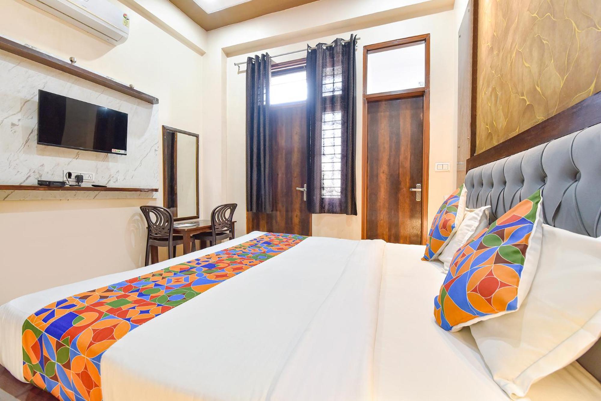 Fabhotel Sr Hotel