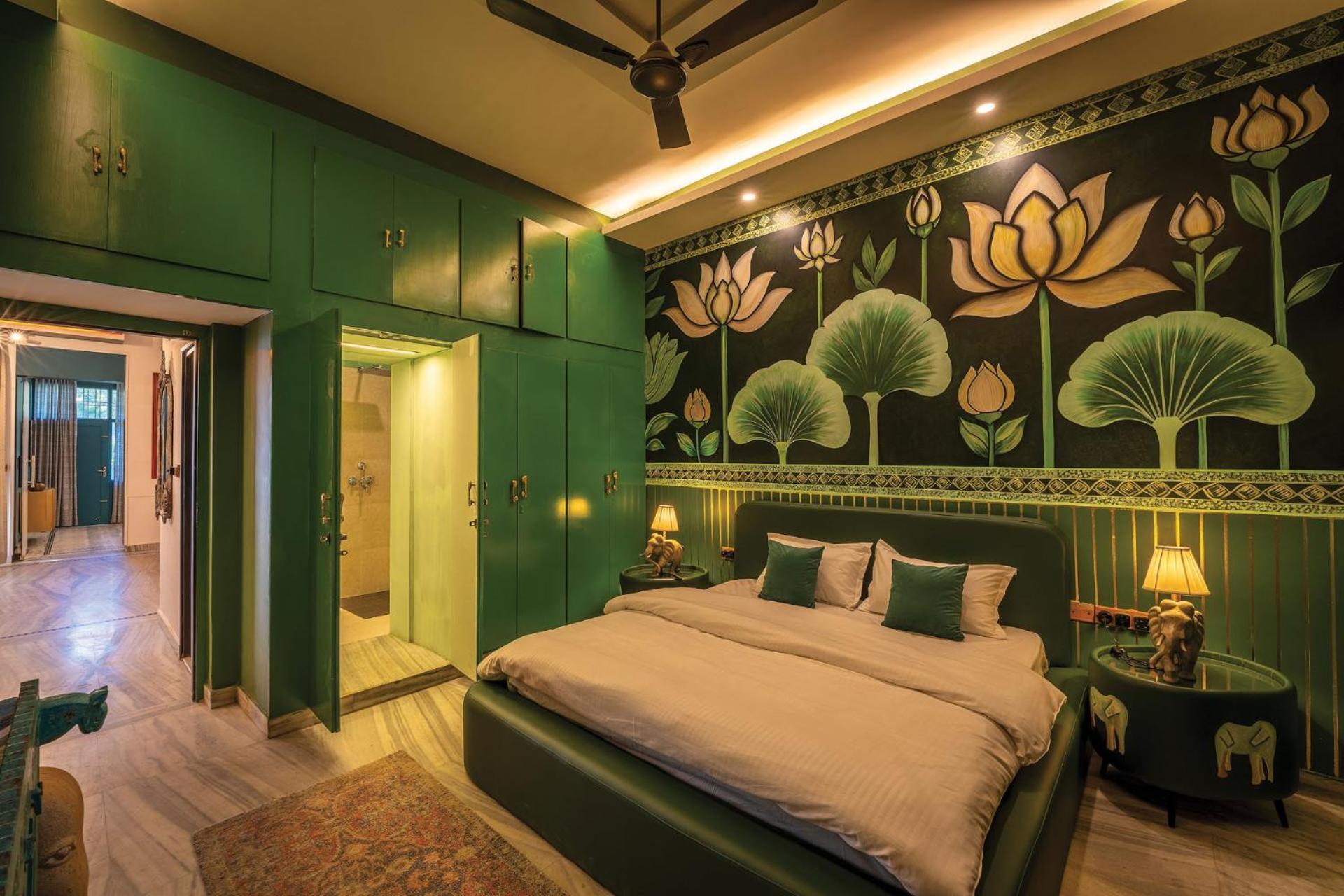 Garuda - Lallujiluxe Hotel Jaipur