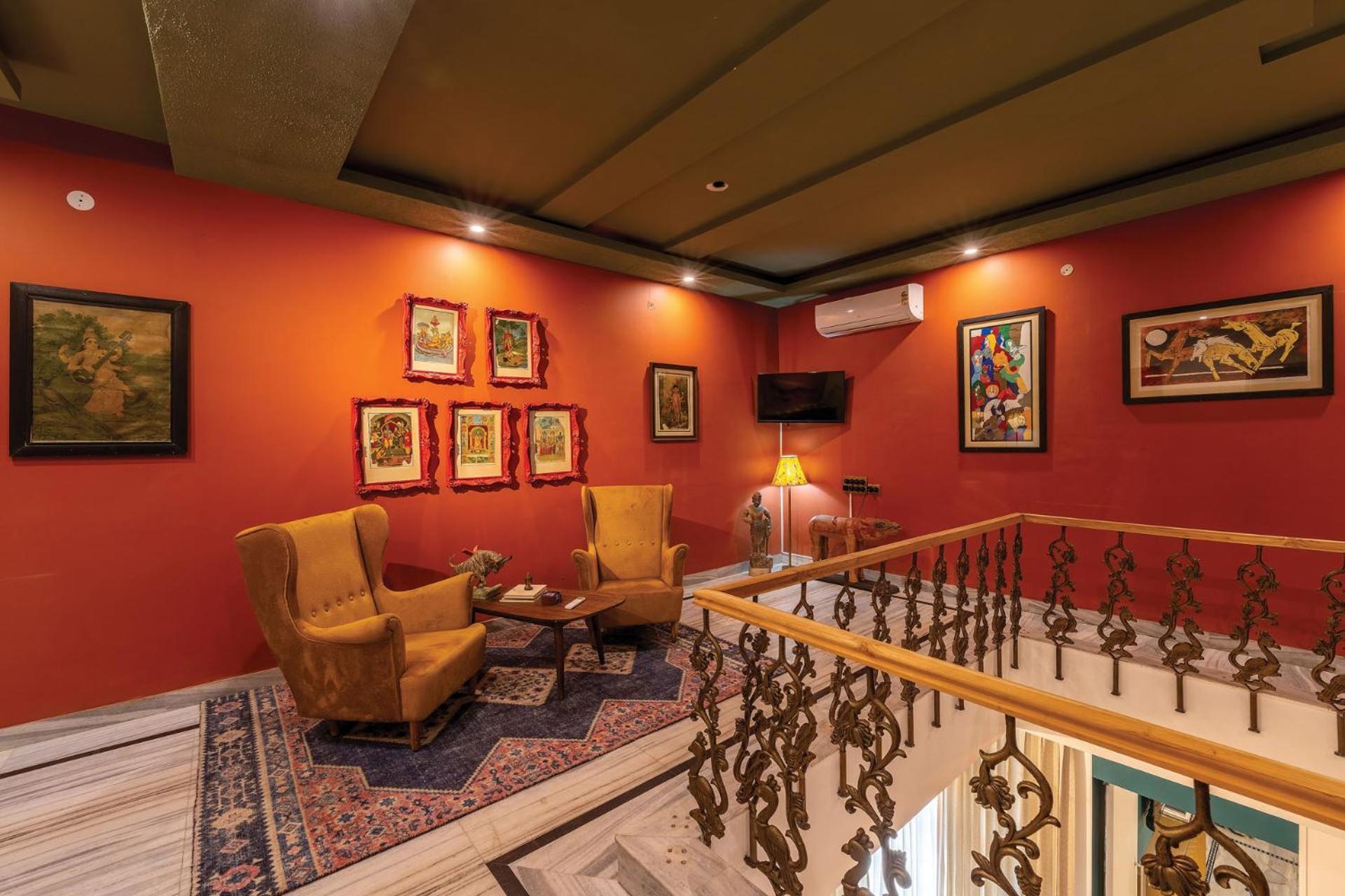 Garuda - Lallujiluxe Hotel
