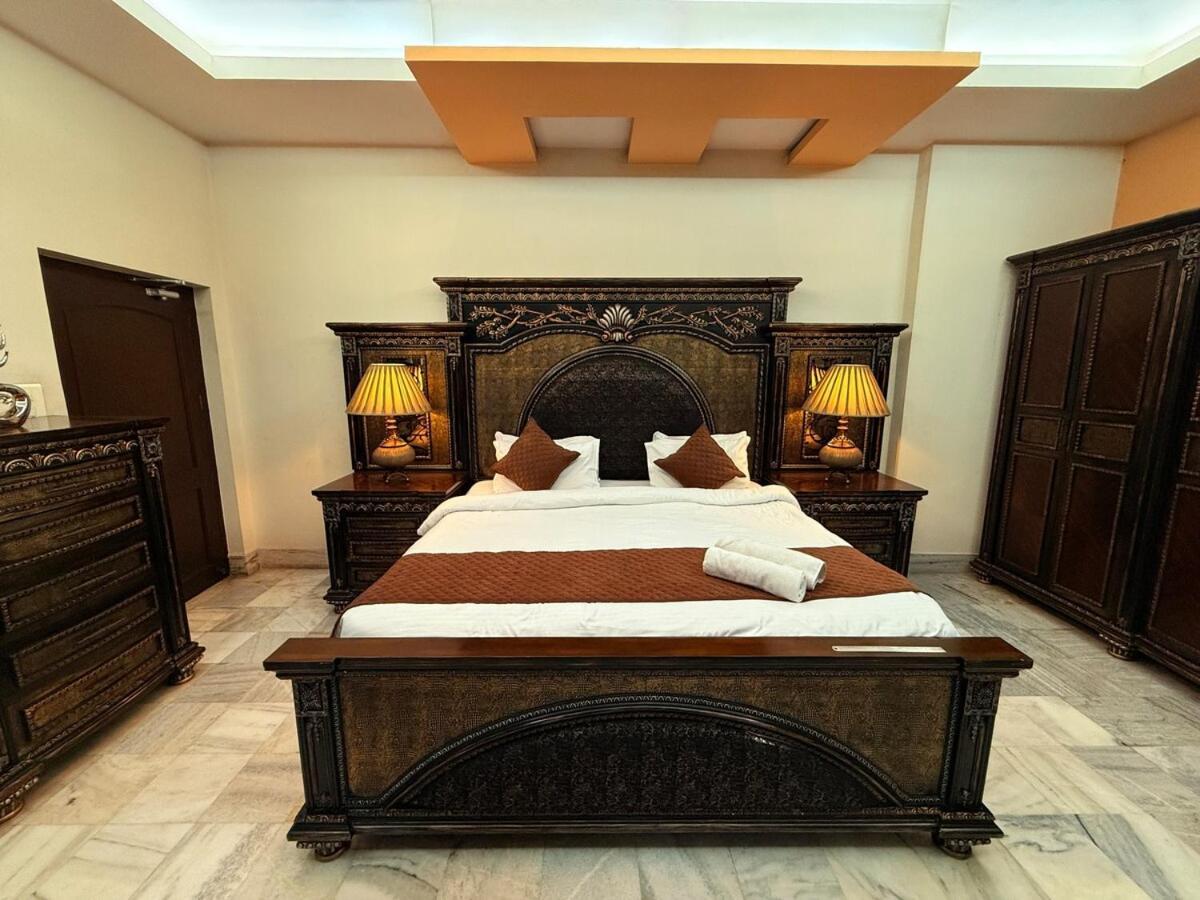 Palm Mansion By Palm Leisure Villa