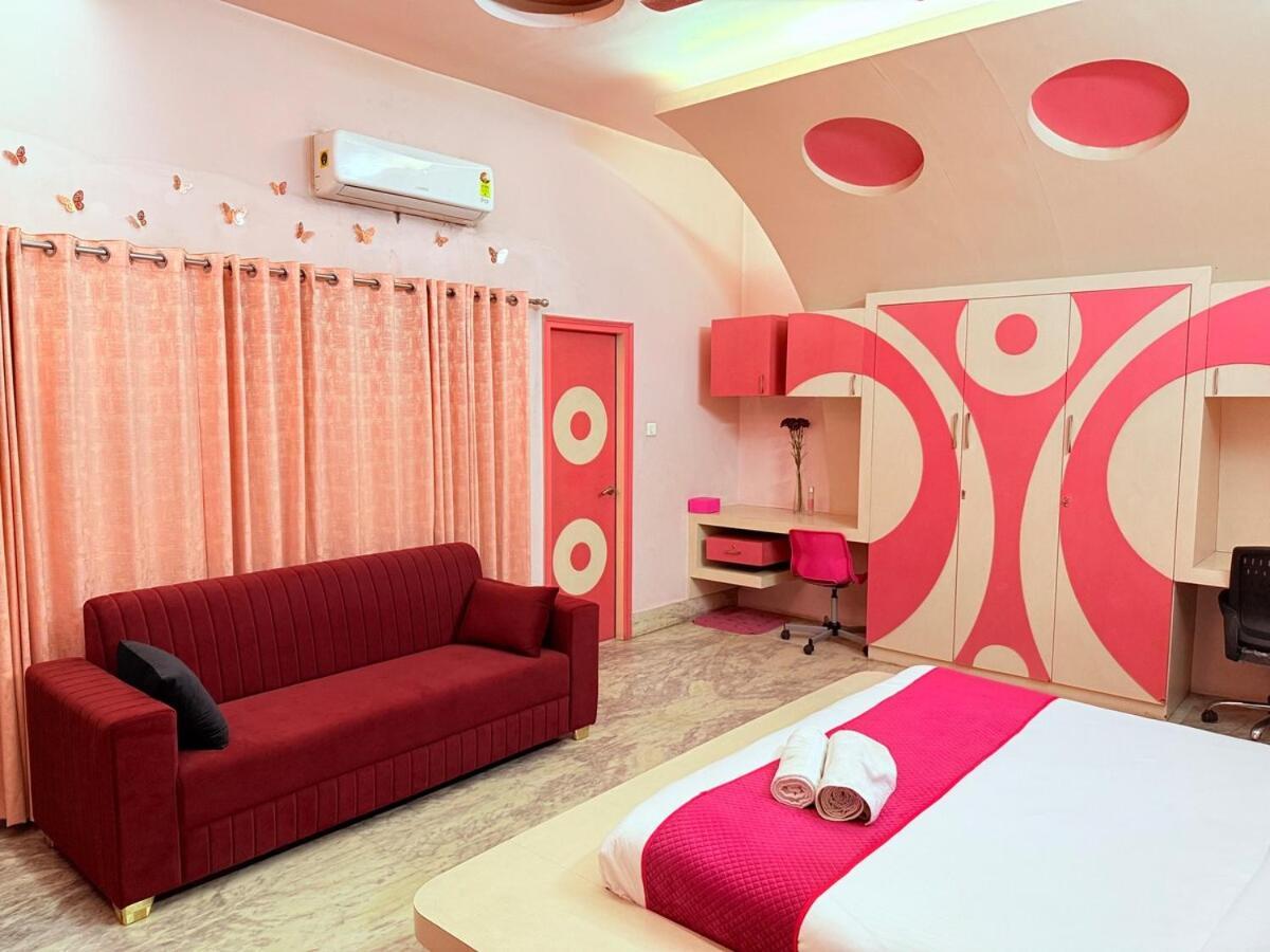 Palm Mansion By Palm Leisure Villa *