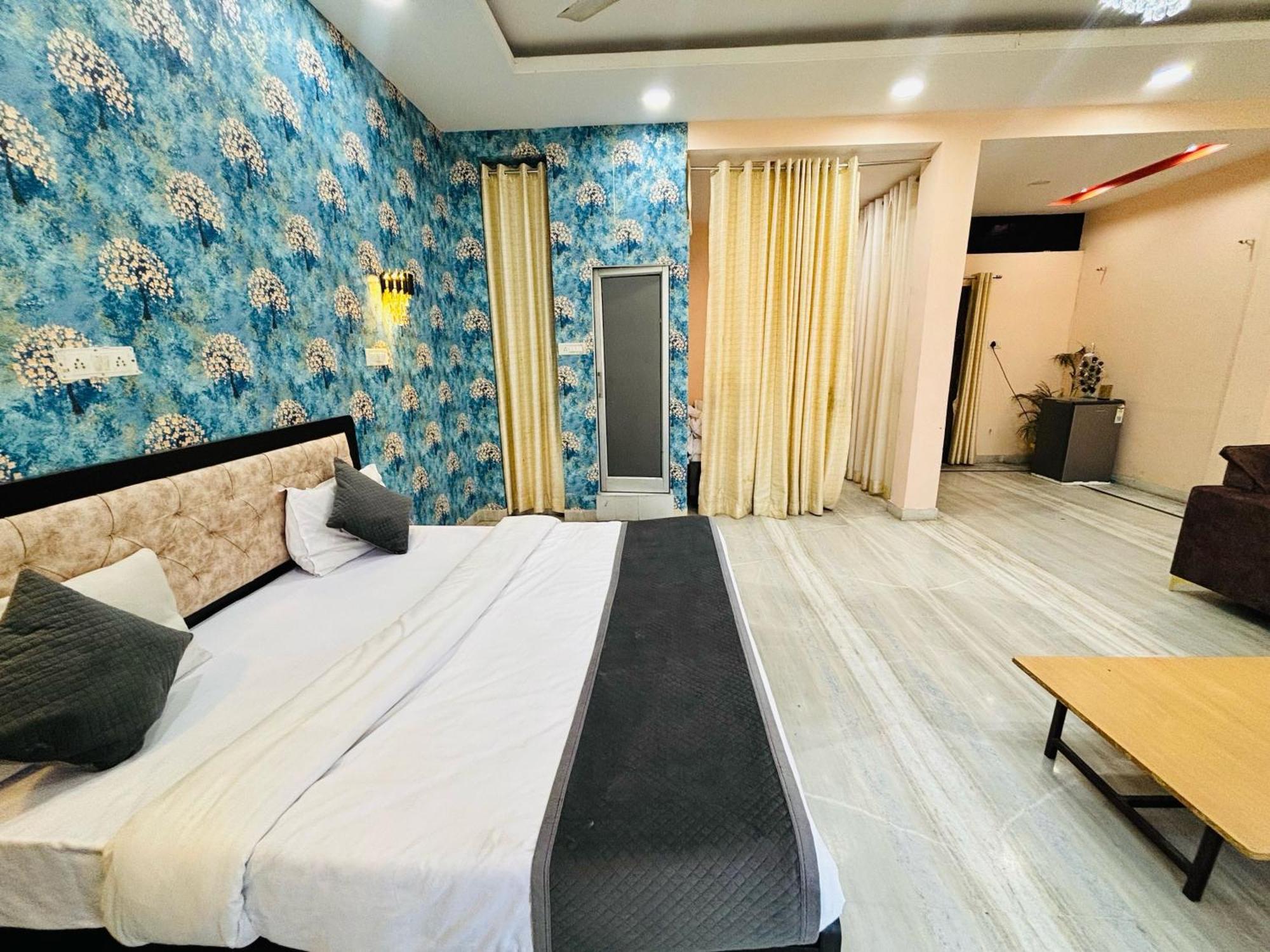 Hotel O