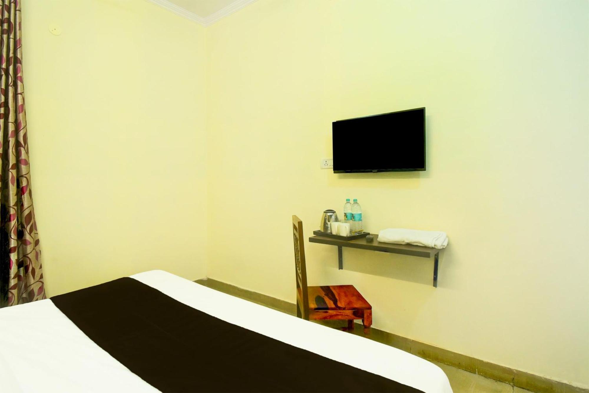 Hotel O Pragati Prime