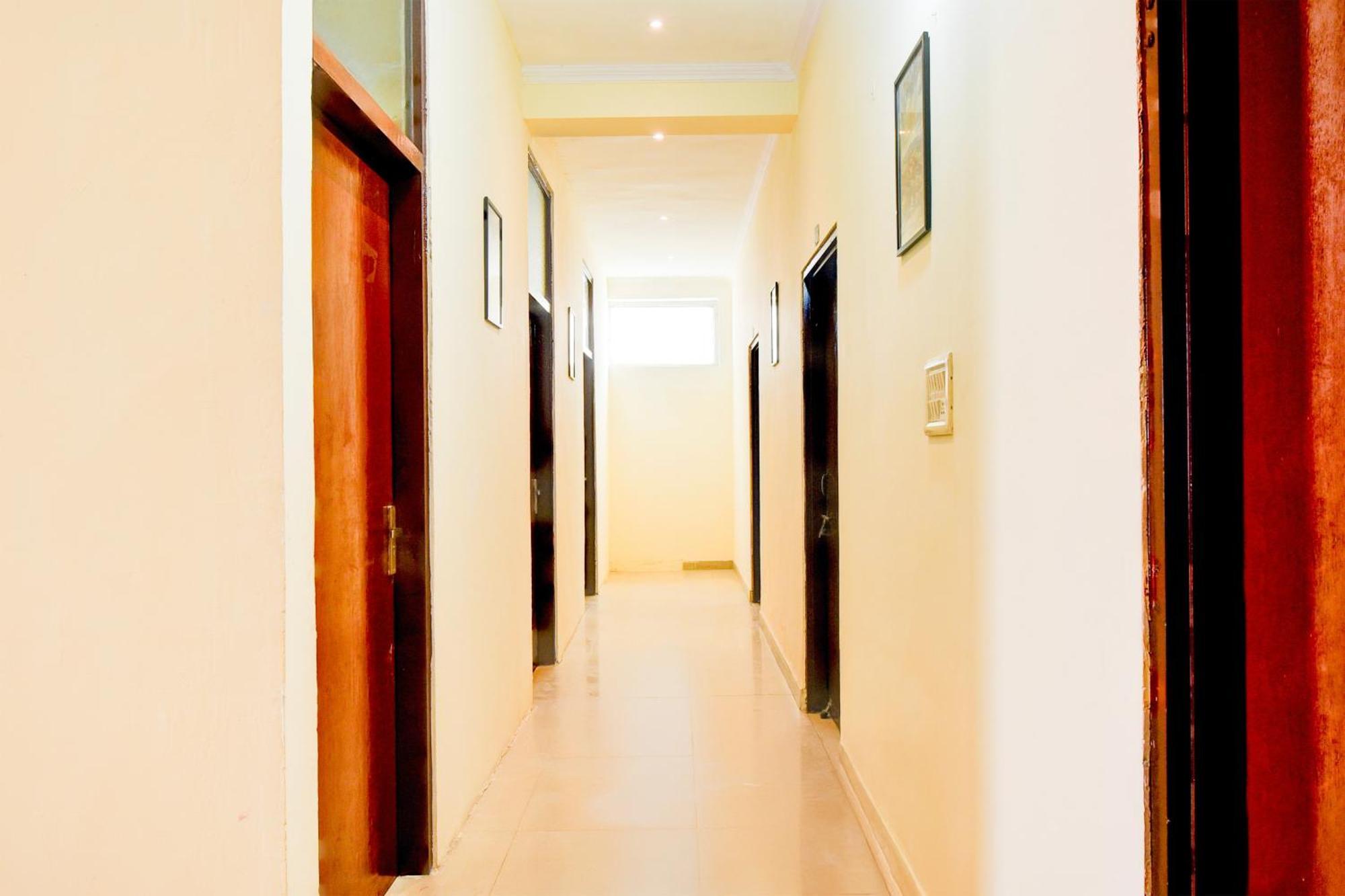 O Pragati Prime Hotel