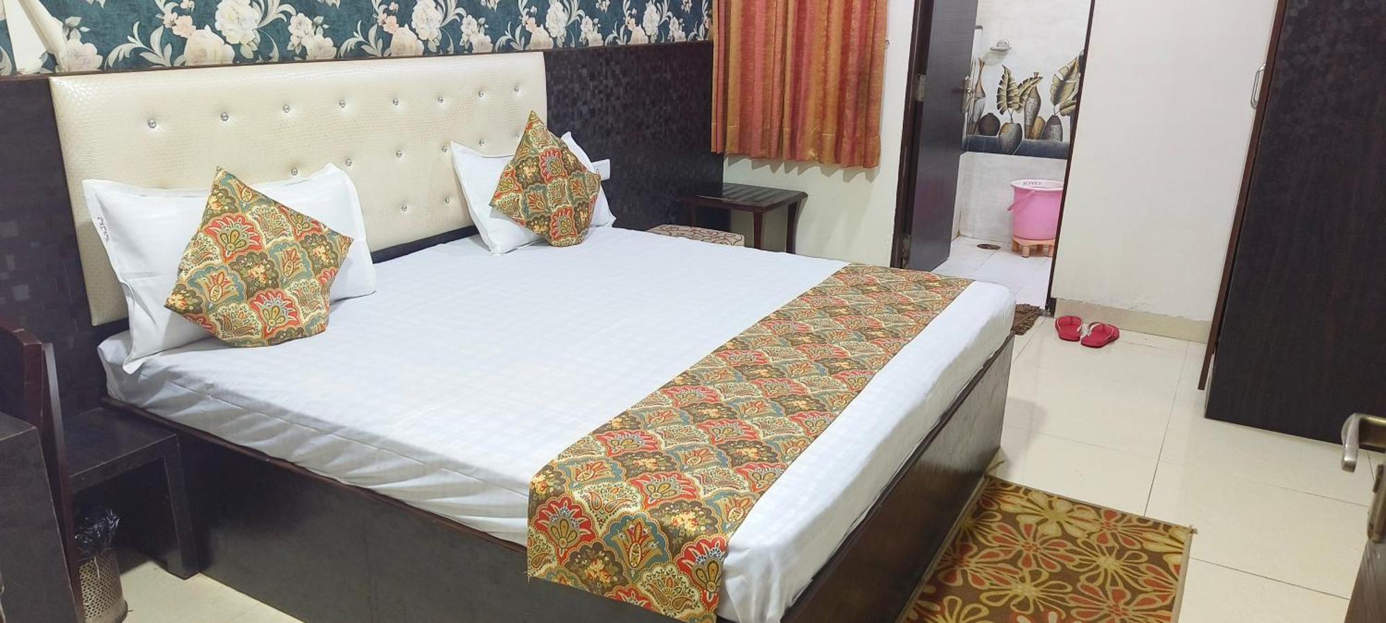 Hotel The Raj Jaipur