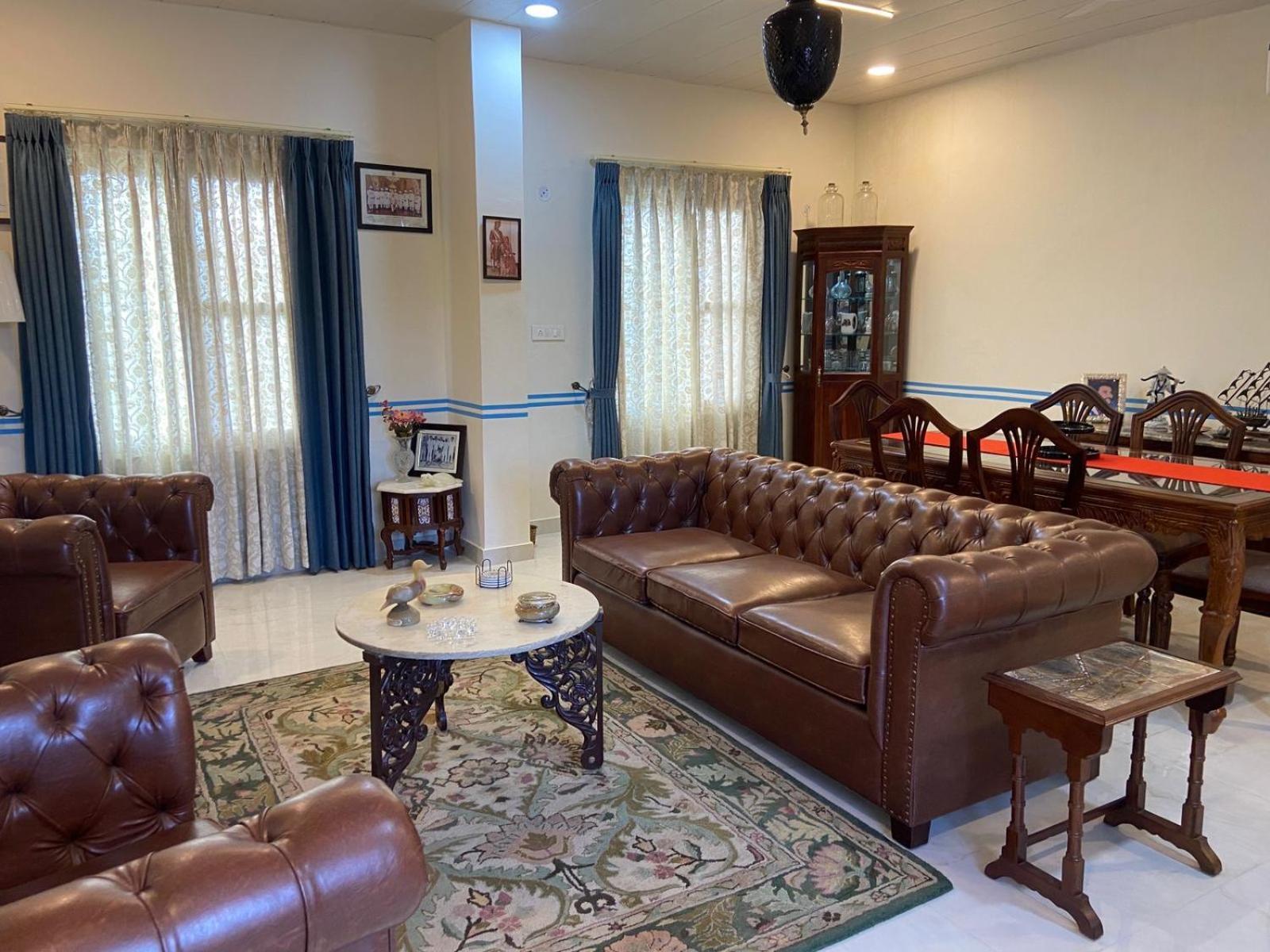 Homestay Karansar Haveli *