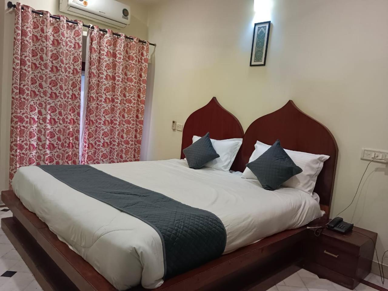 Hotel Heritage Haveli Jaipur