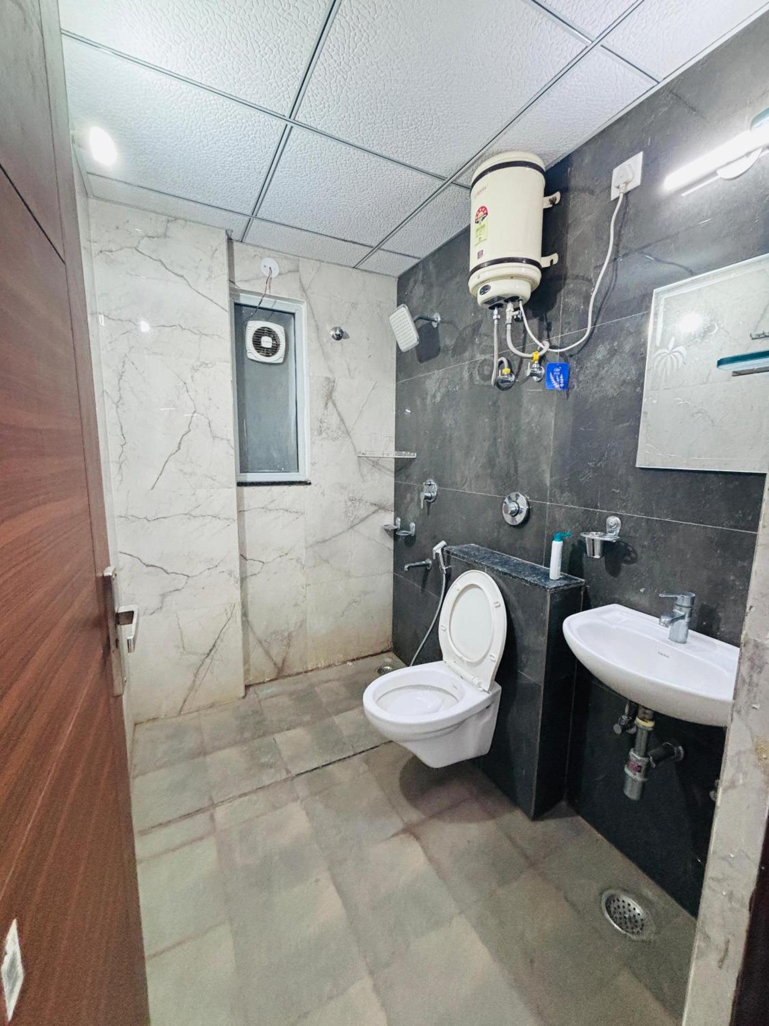 Sunshine Apartment *