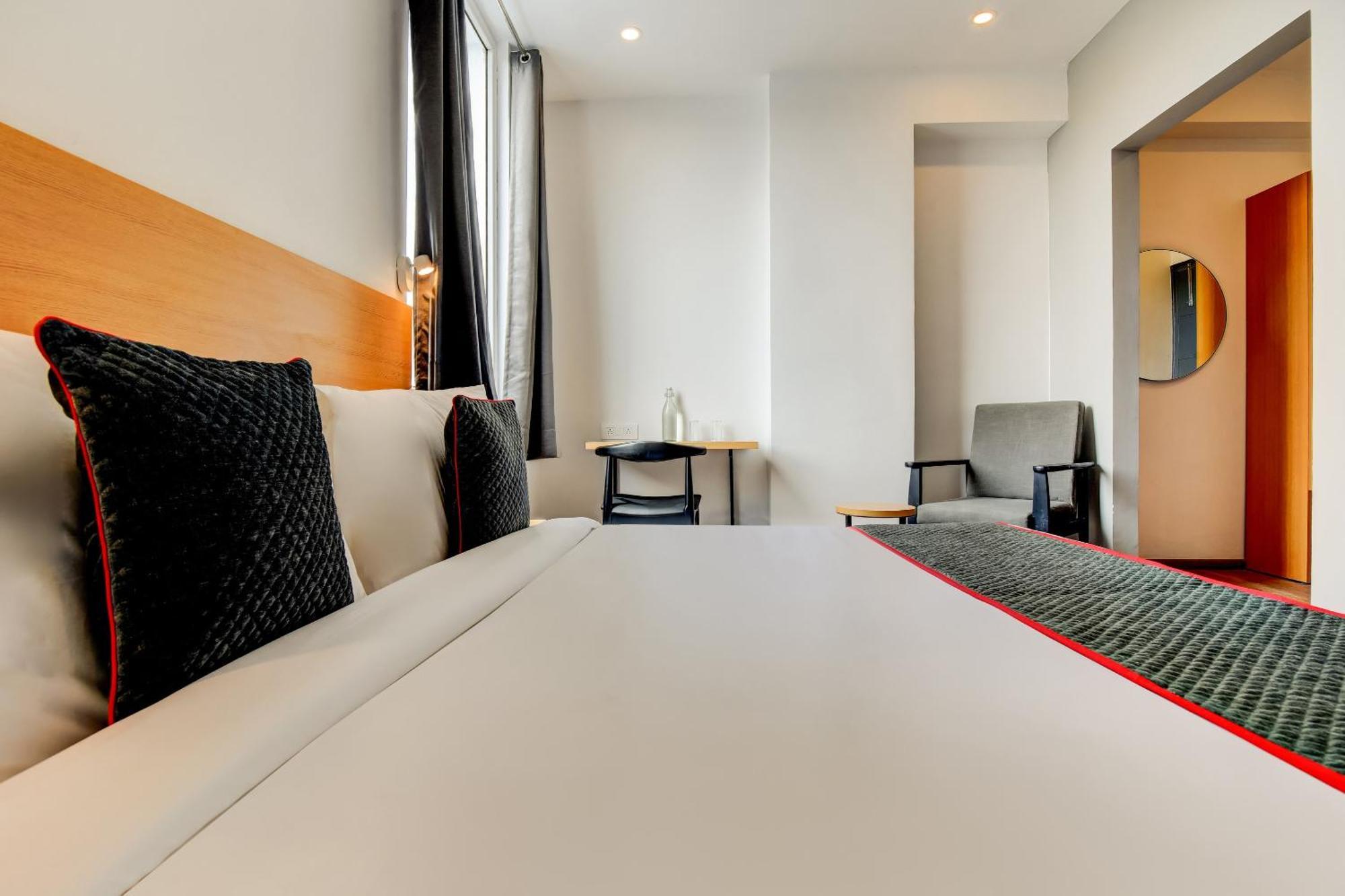 Hotel Townhouse 207 Downtown My