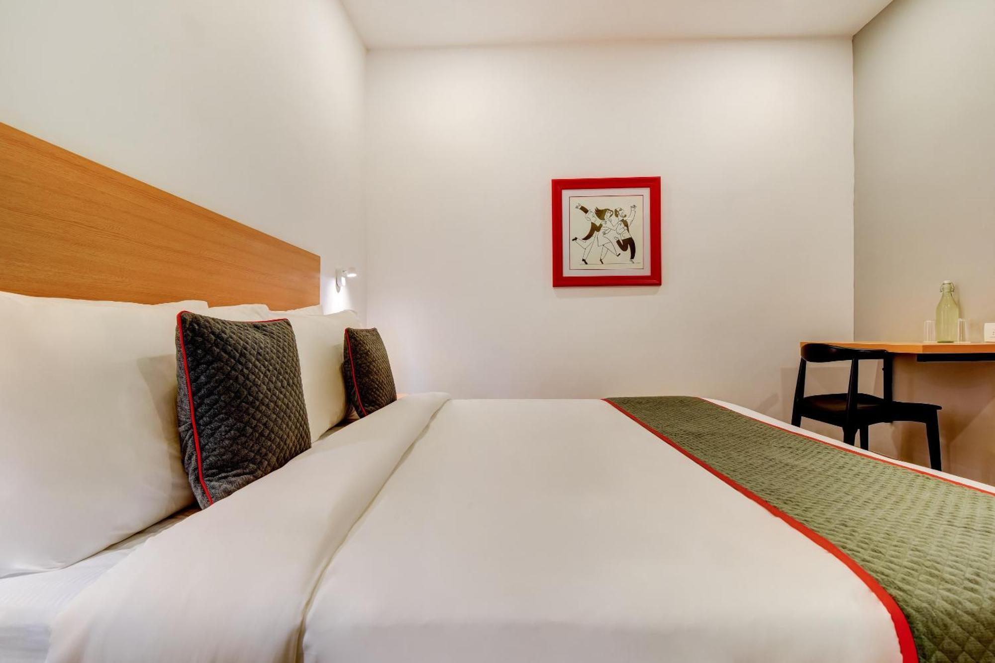 Hotel Townhouse 207 Downtown My 4*