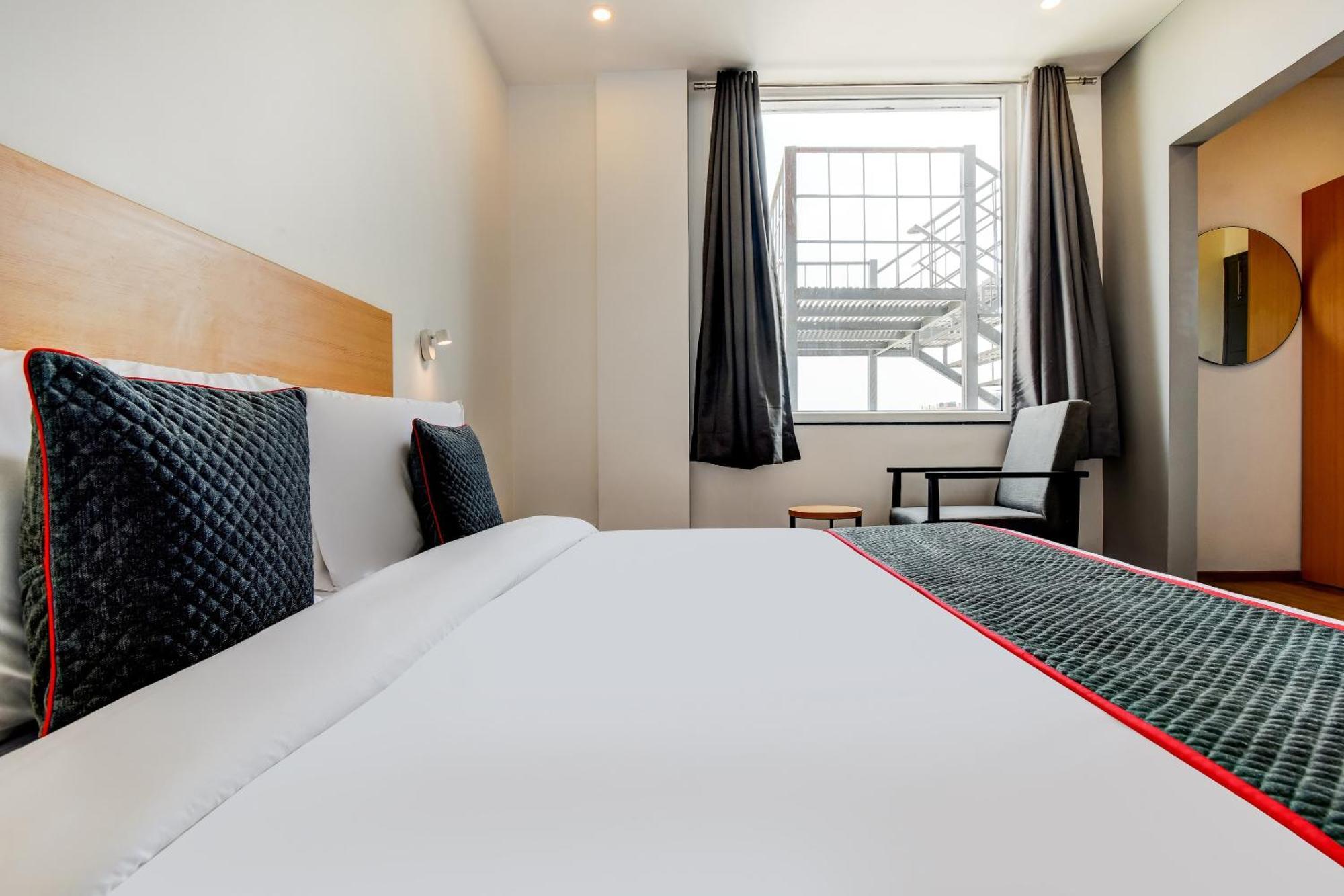 Hotel Townhouse 207 Downtown My