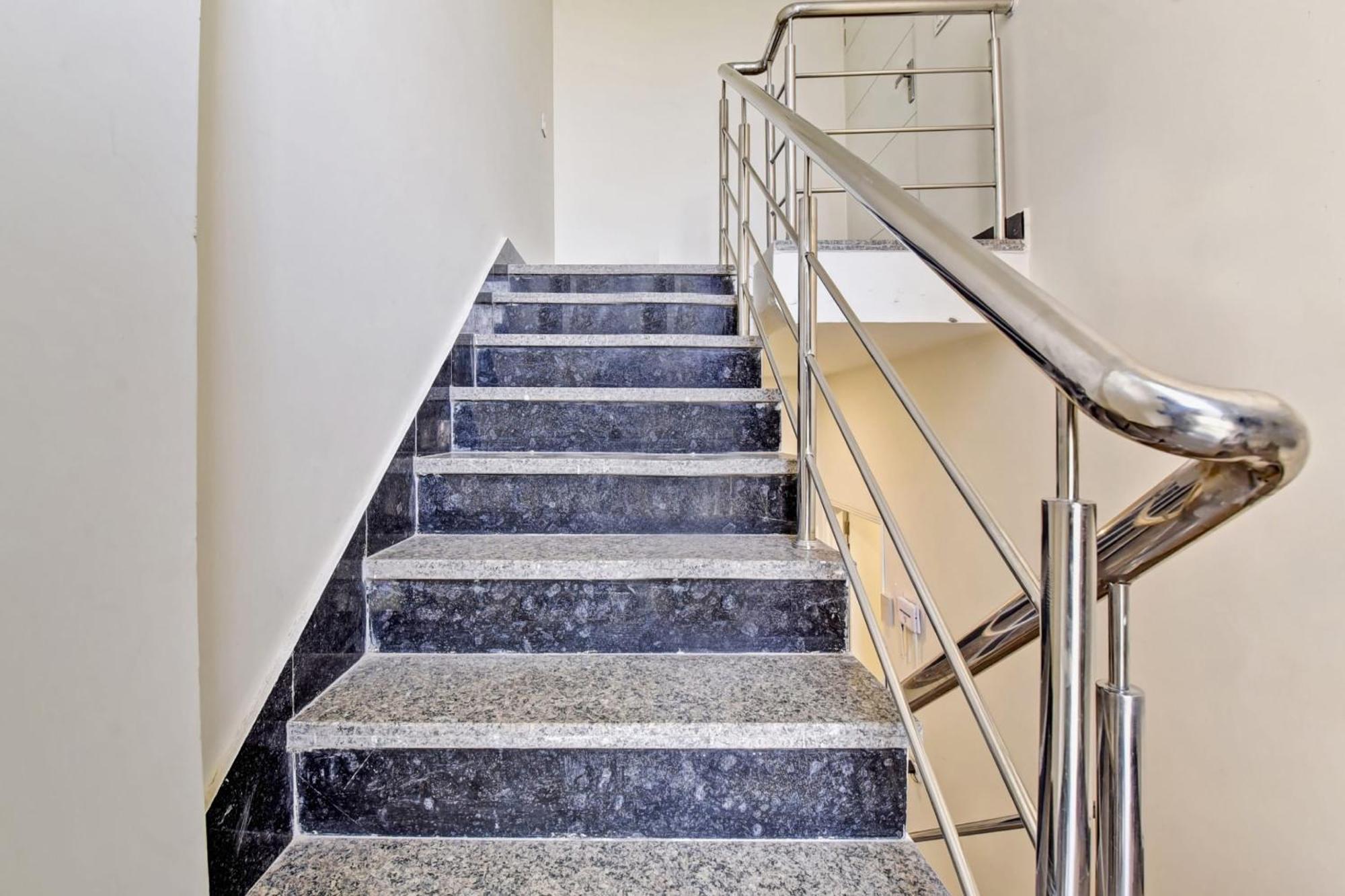 Hotel O Silver Spring Jaipur