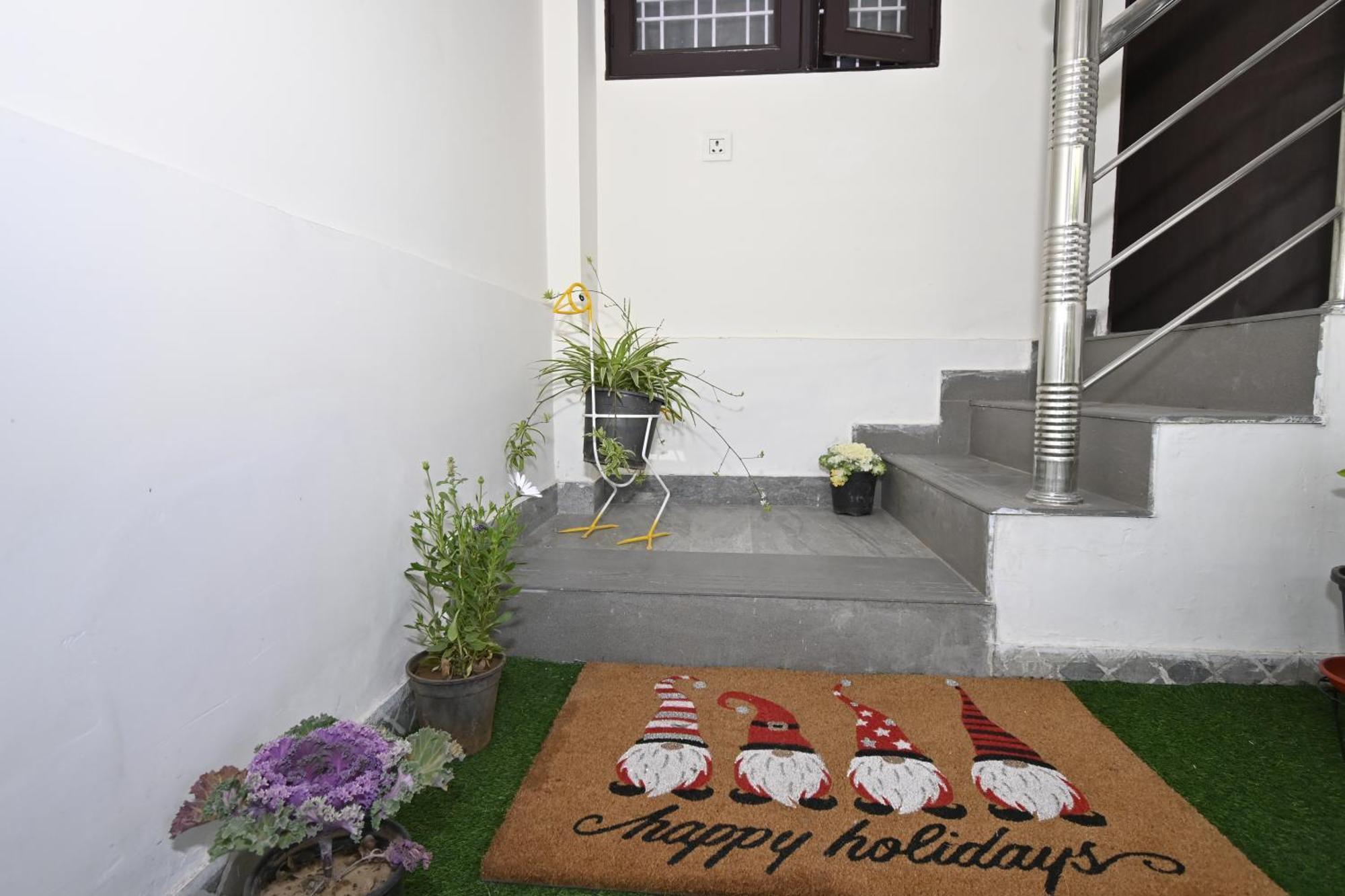 Tranquil In A Beautiful Setting With Games Apartment Jaipur