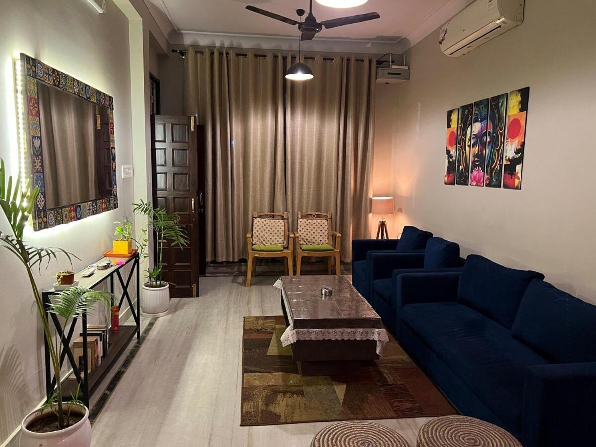 Villa Saacha House