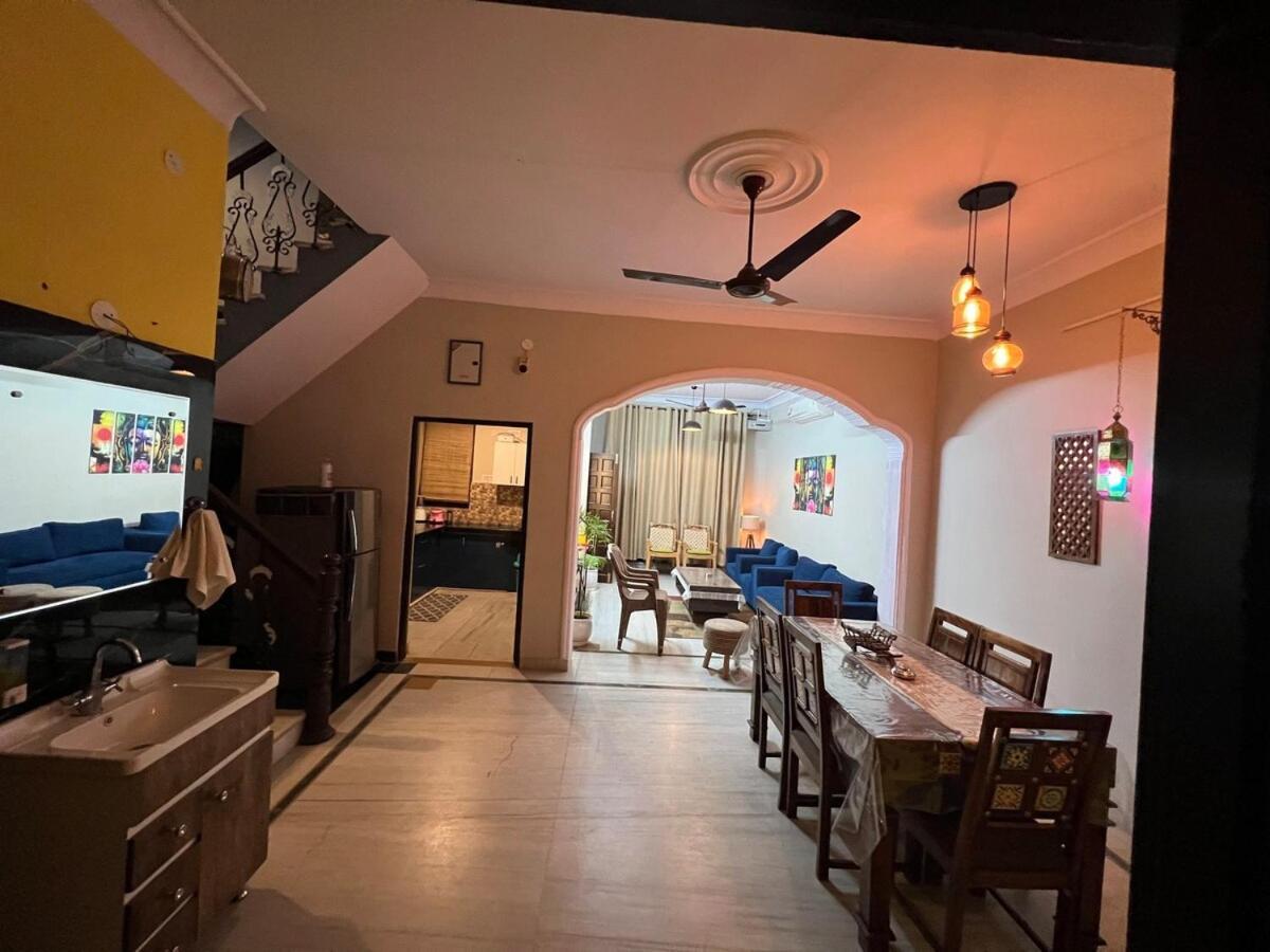 Villa Saacha House