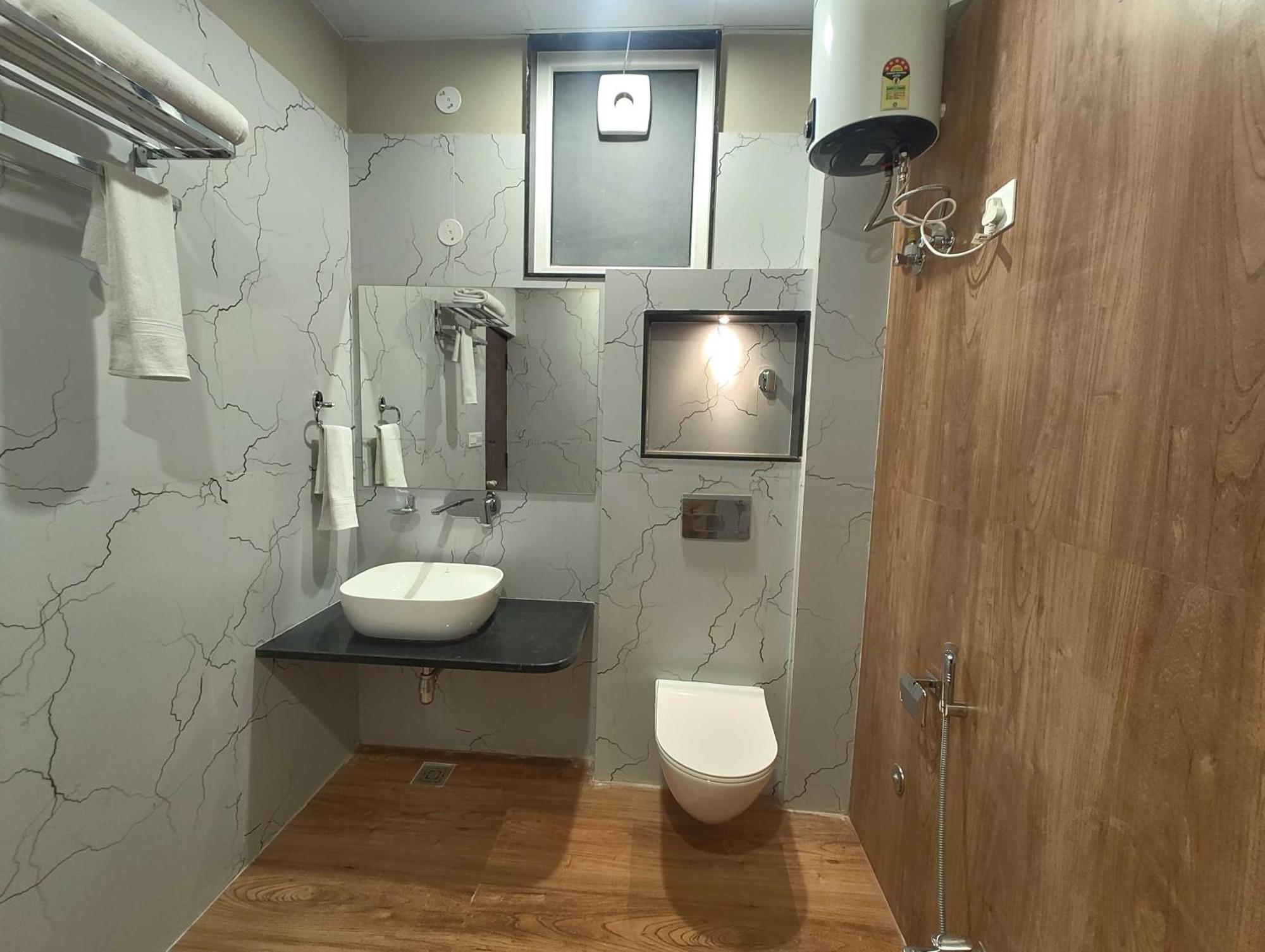 Hotel Townhouse Namdev Nagar 4*