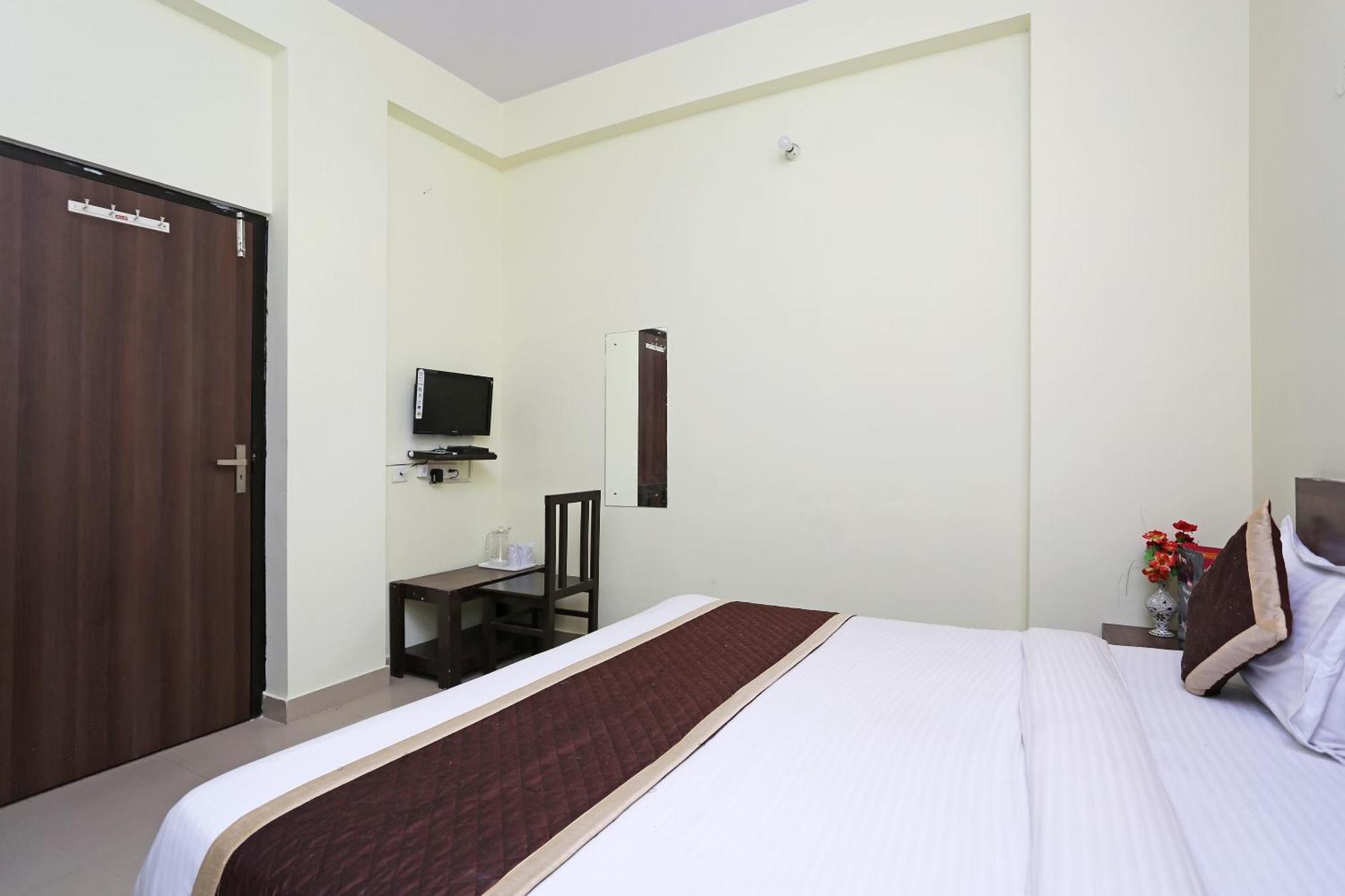 Fabhotel Majestic Heights 3* Jaipur