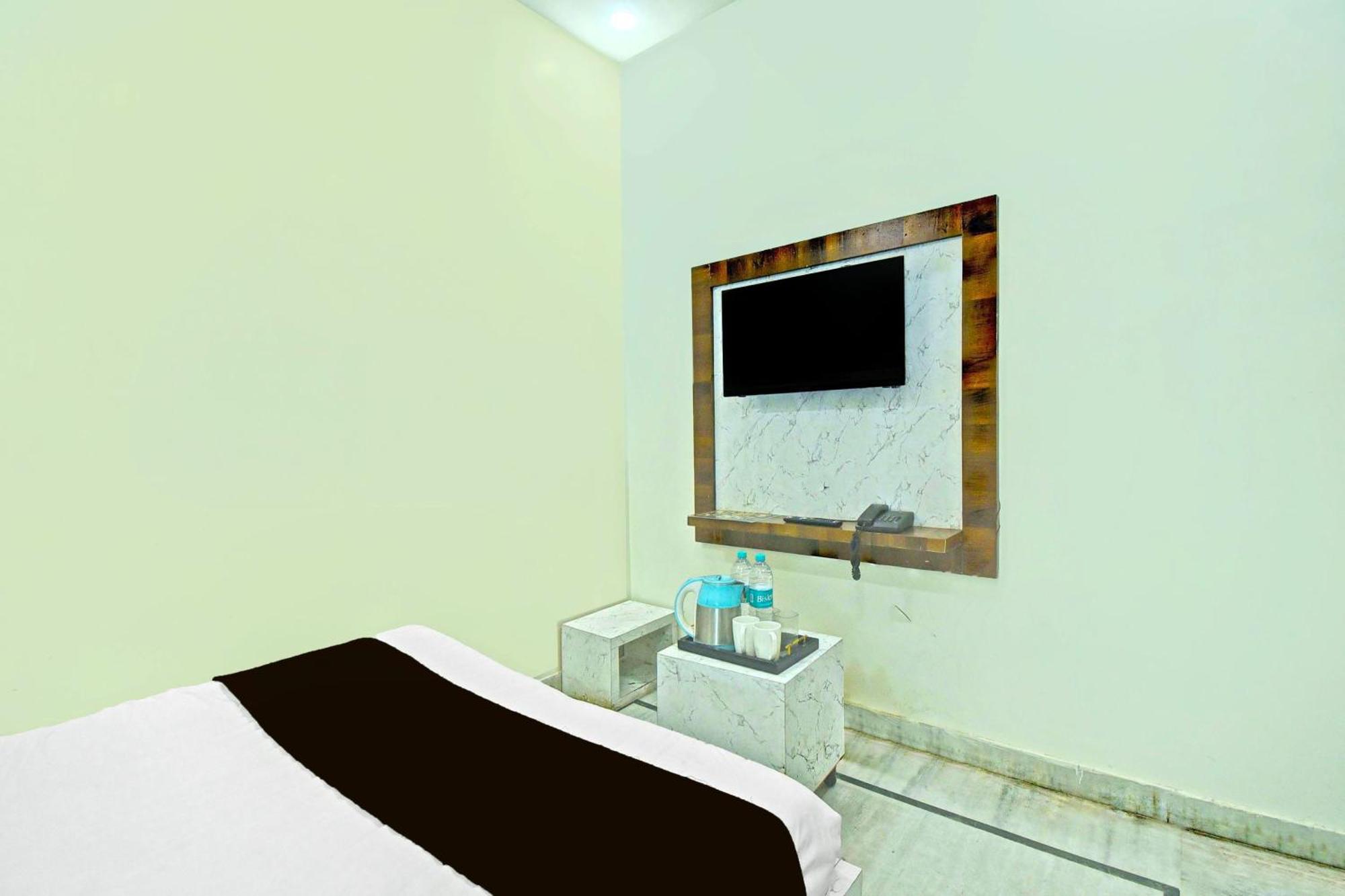 Hotel O Royal Govindam Jaipur