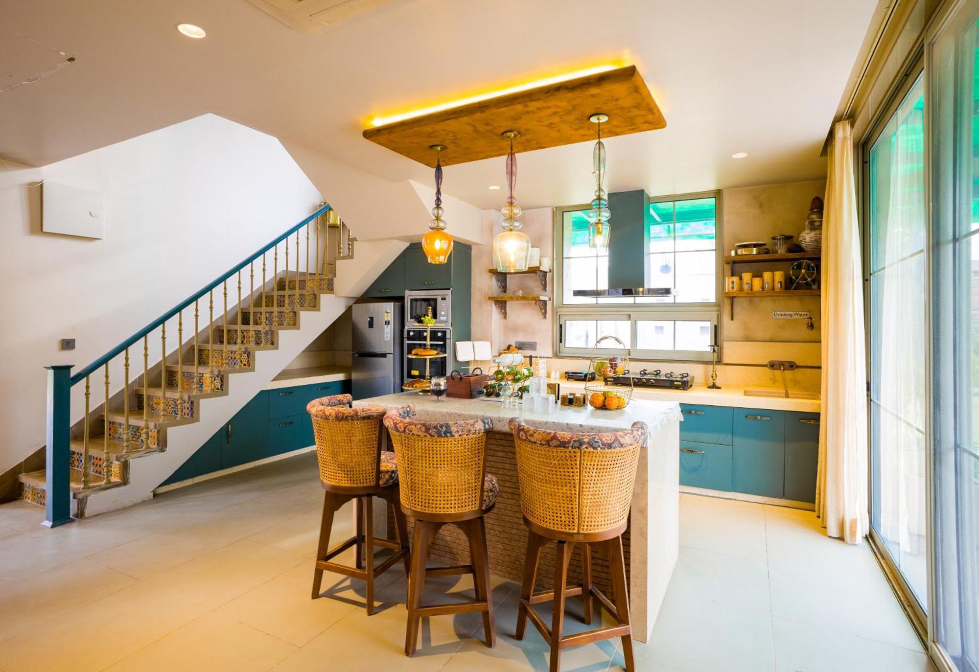Villa Elivaas Noahs Ark 3 Bhk With Pvt Pool, Garden & Gazebo *