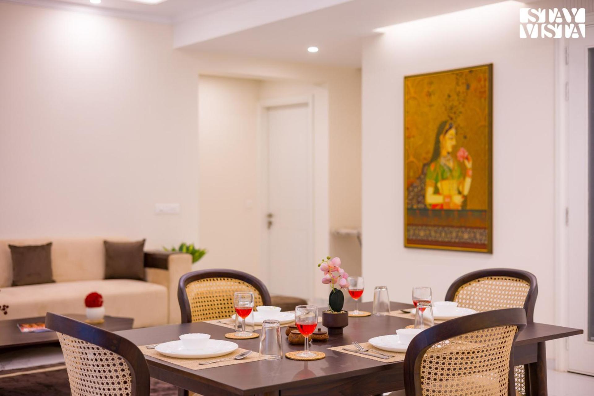 Stayvista At Sabora White With Wi-fi, Ac Apartment Jaipur