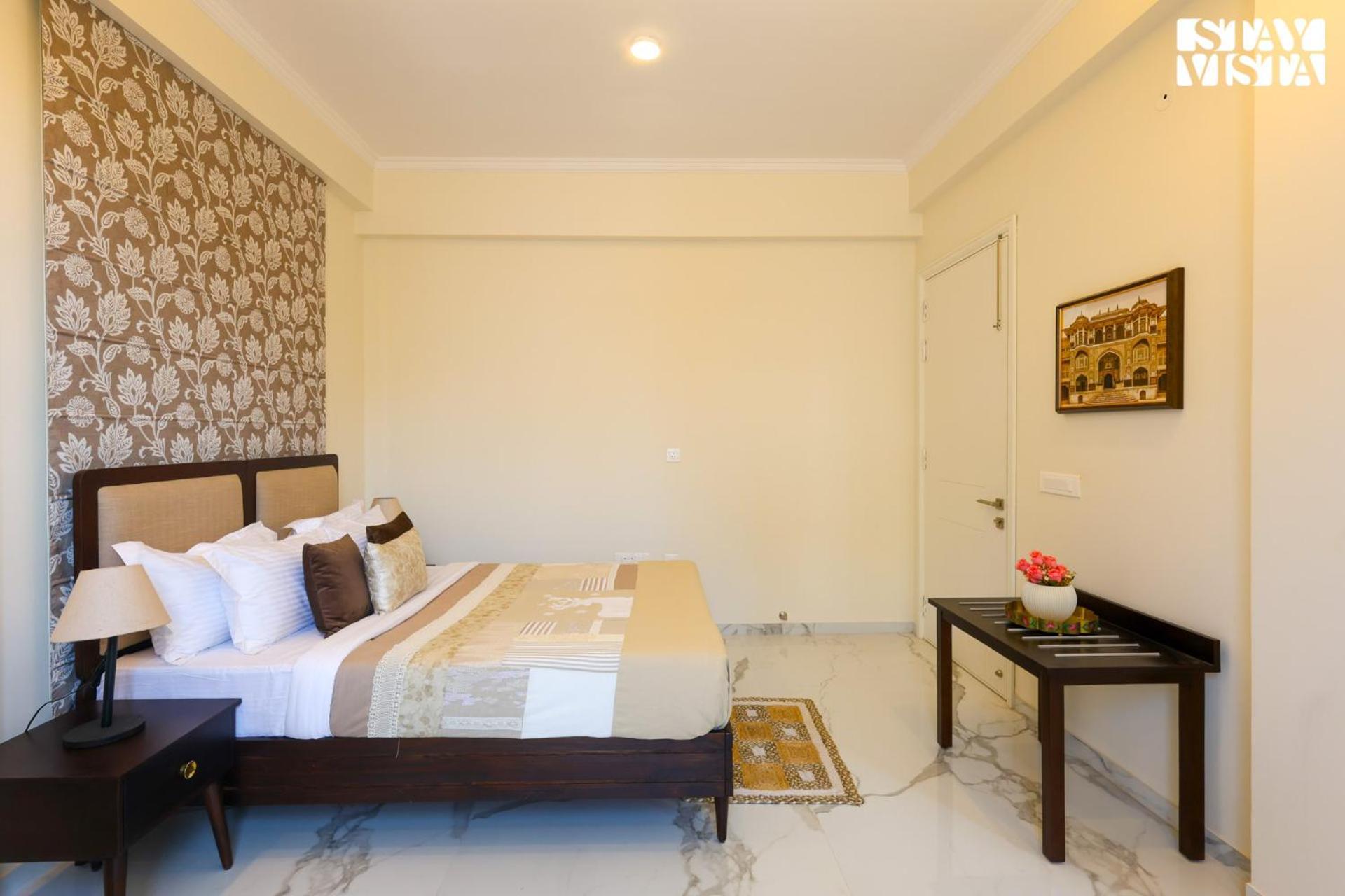 Stayvista At Sabora White With Wi-fi, Ac Apartment Jaipur