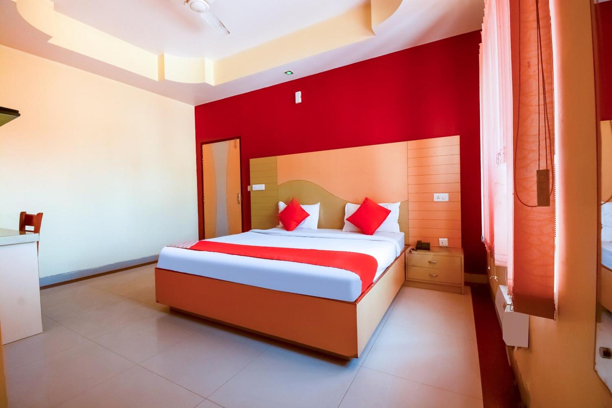 Hotel O Samar Palace