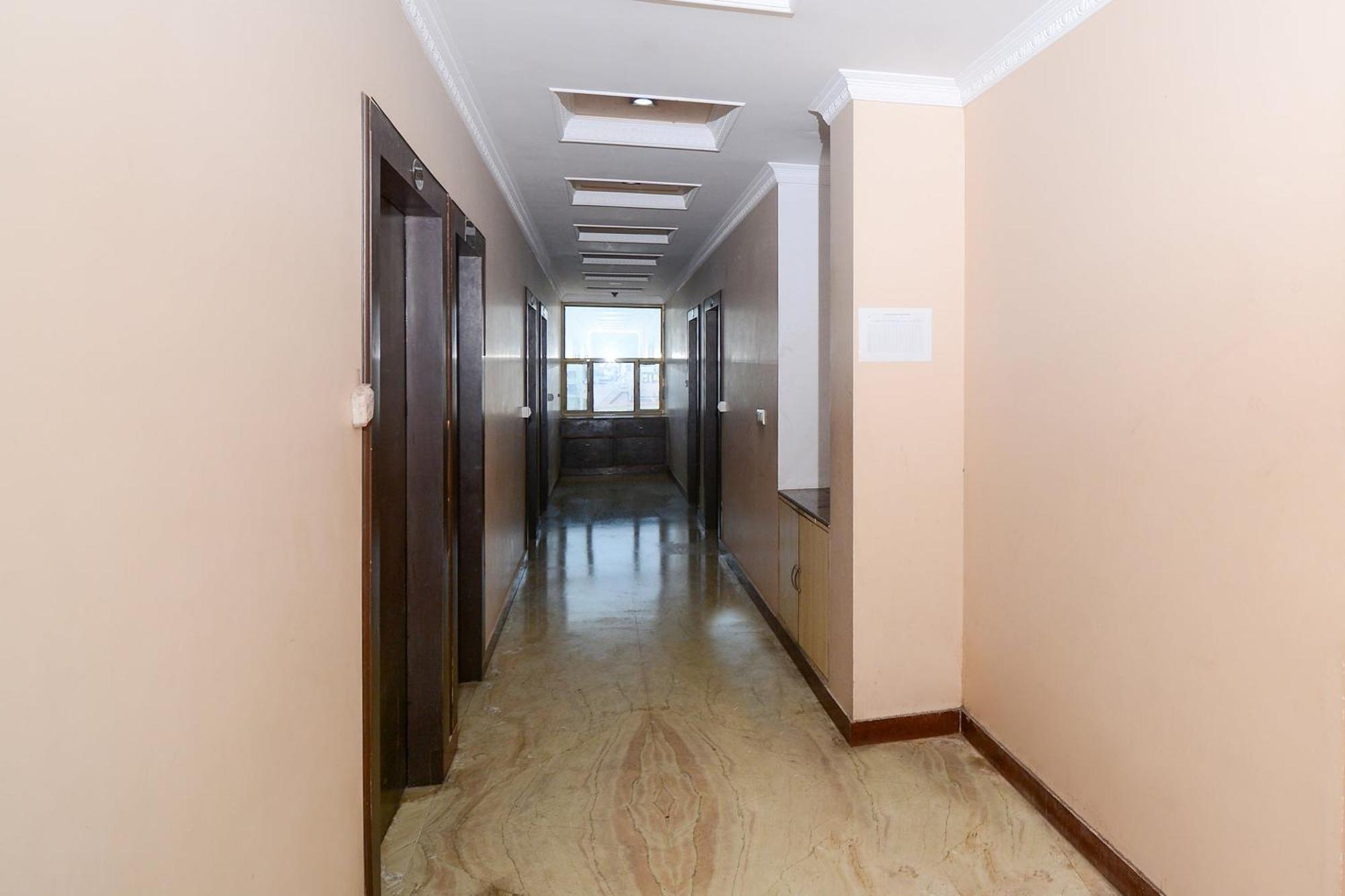 Hotel O Samar Palace 4*