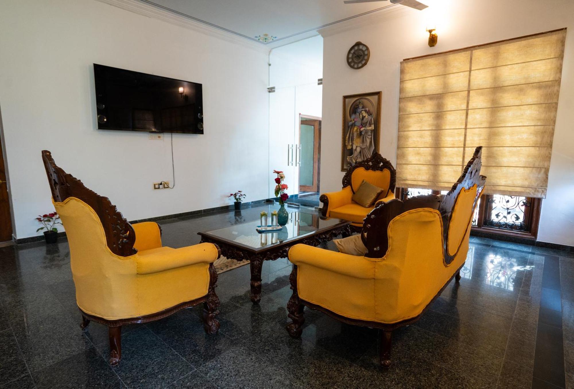 Inn The Palace - A Boutique *