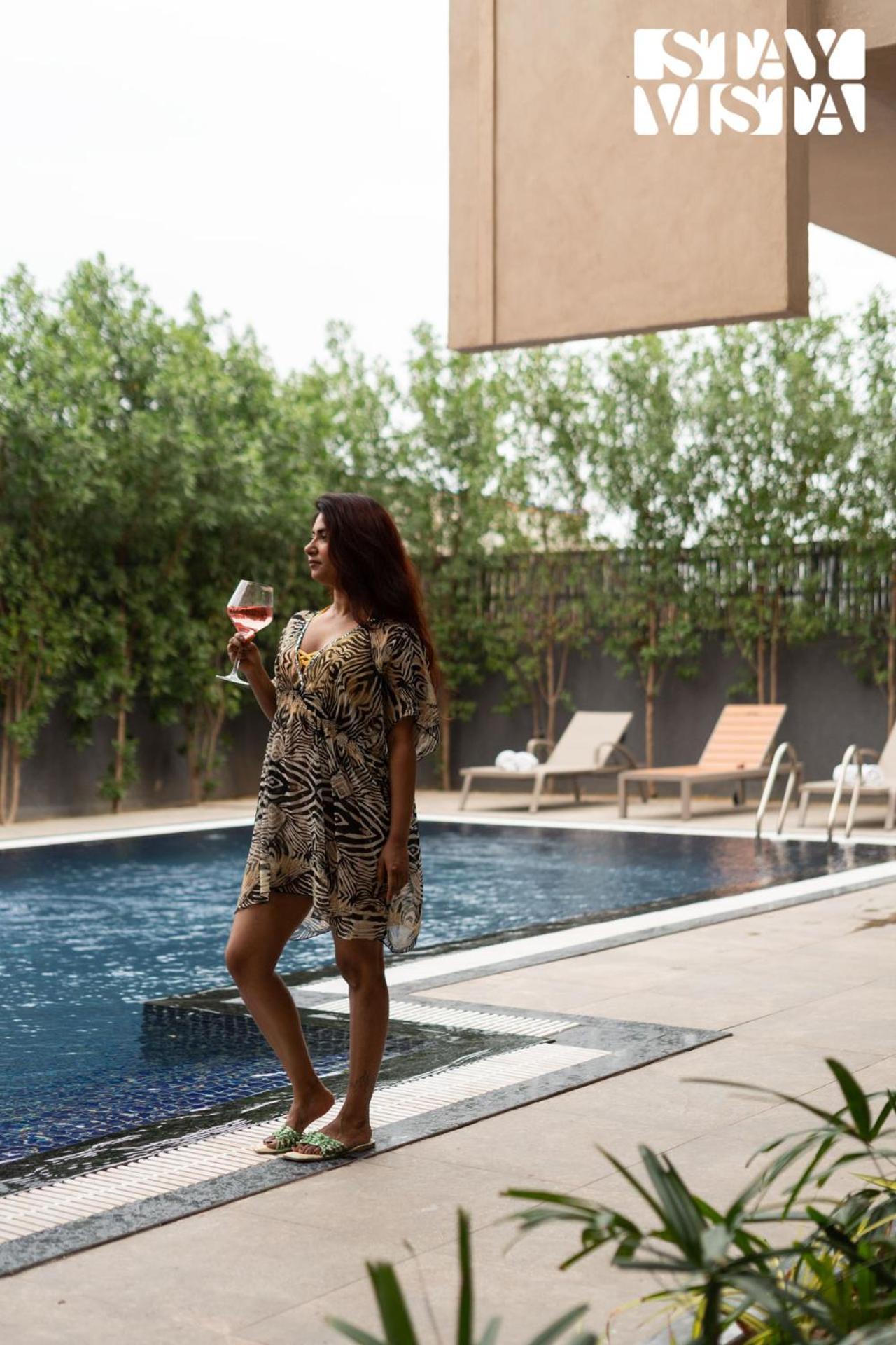 Stayvista At Urban Escape - 2 Pools, Lawn & Wifi Jaipur