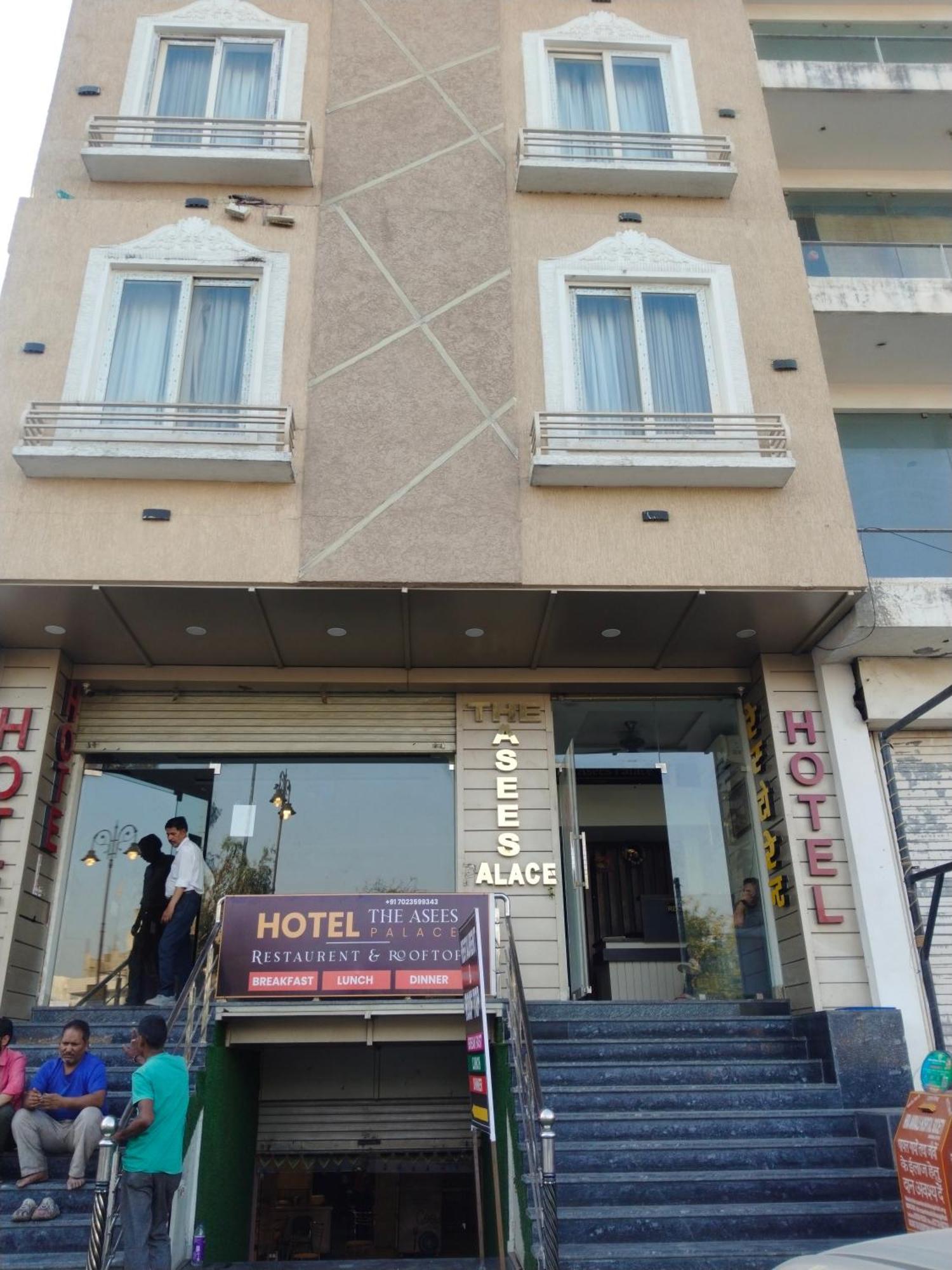 Hotel The Asees Palace