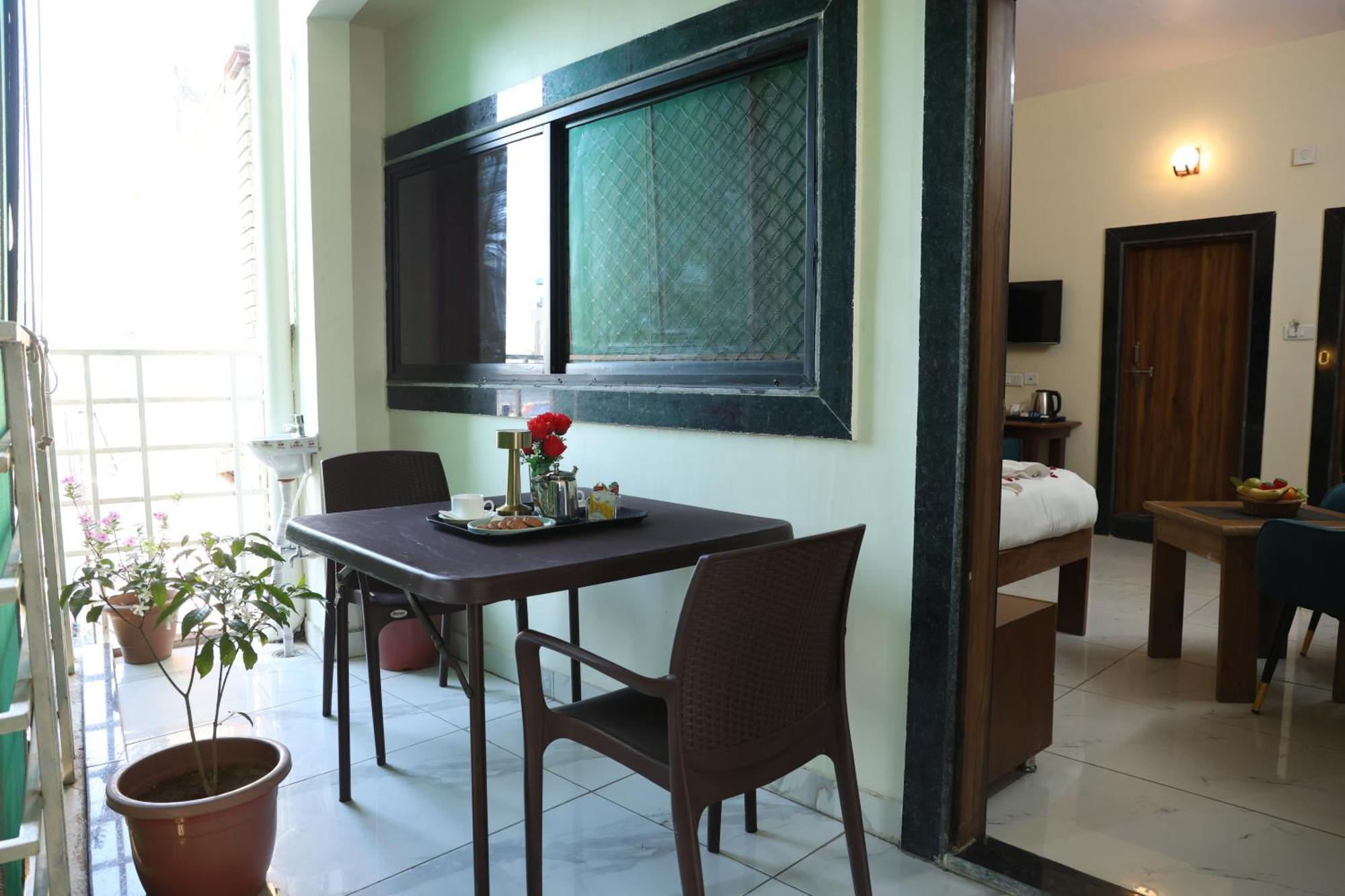 View Hotel 3*