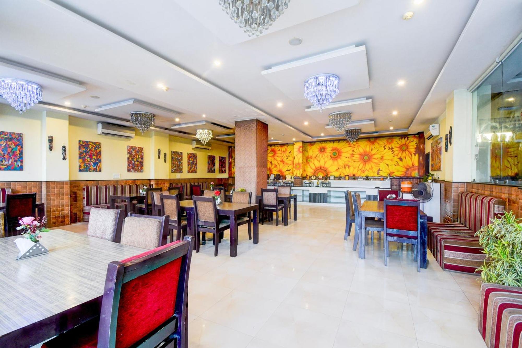 Hotel Palette Near Akshardham Temple Formerly V One Pride Jaipur