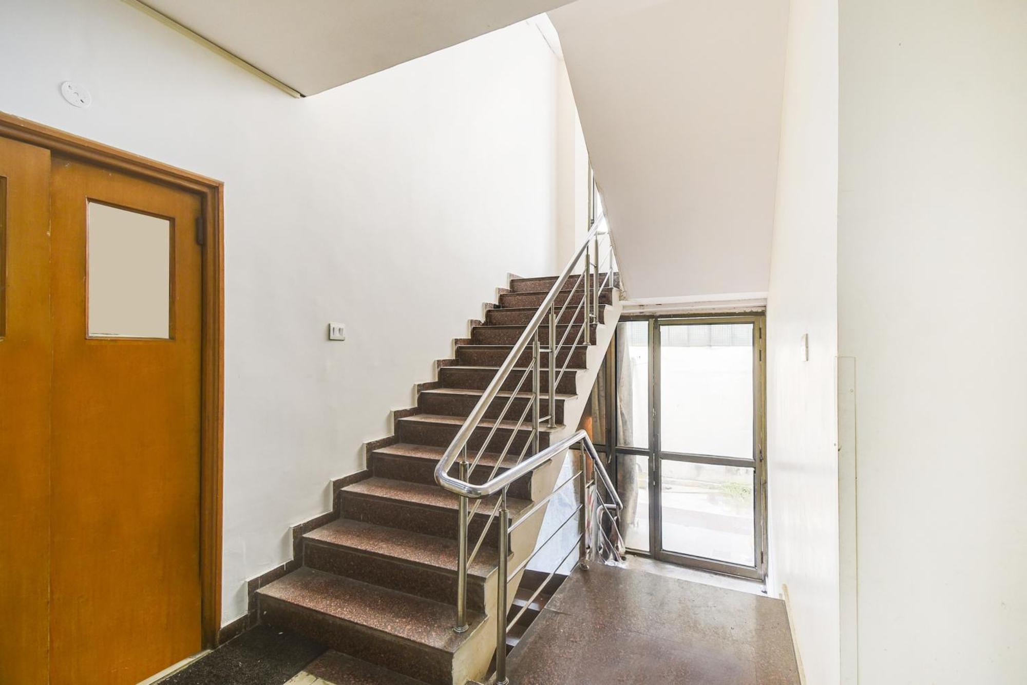 Super Townhouse Malviya Nagar Near Airport Formerly Royal Residency 3* Jaipur
