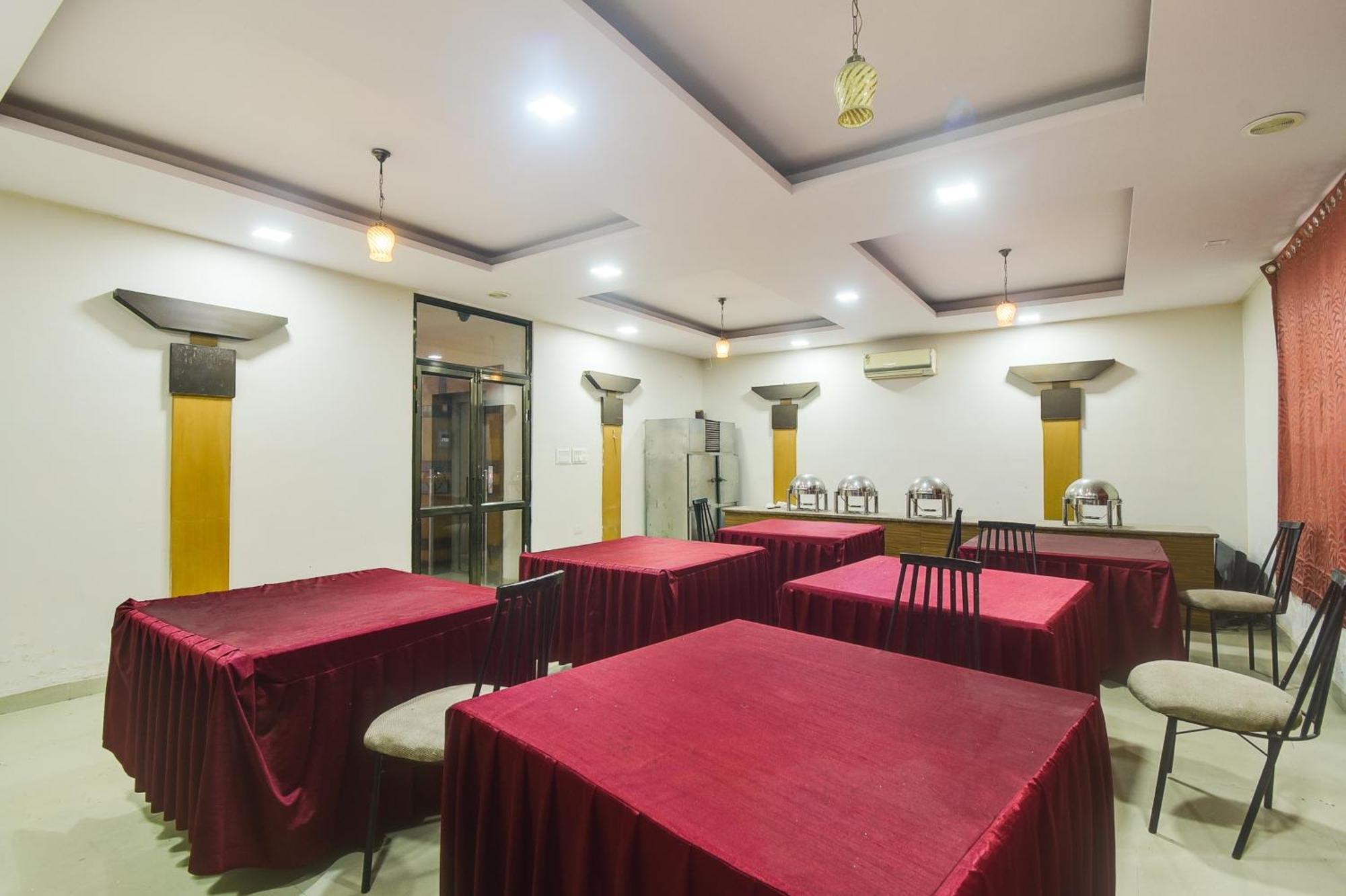 Hotel Super Townhouse Malviya Nagar Near Airport Formerly Royal Residency Jaipur