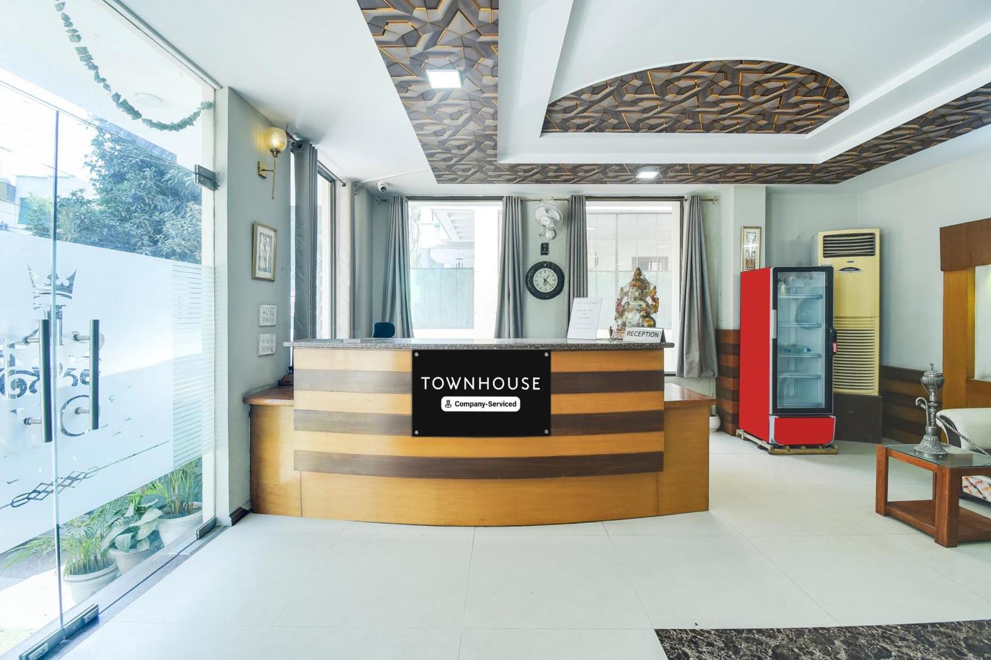 Super Townhouse Malviya Nagar Near Airport Formerly Royal Residency Hotel Jaipur