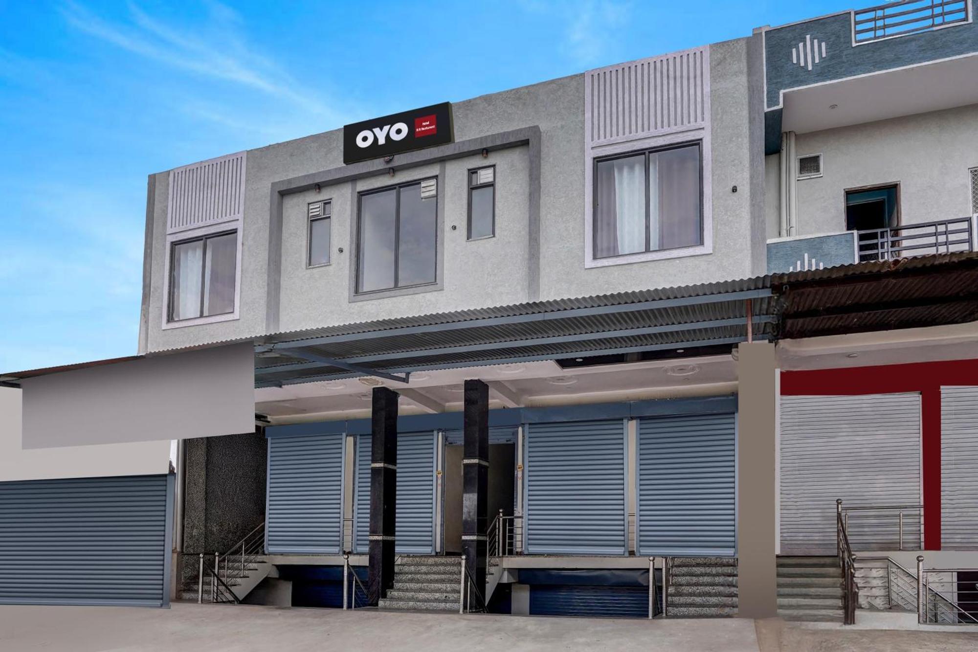 O R R Resturent And Hotel