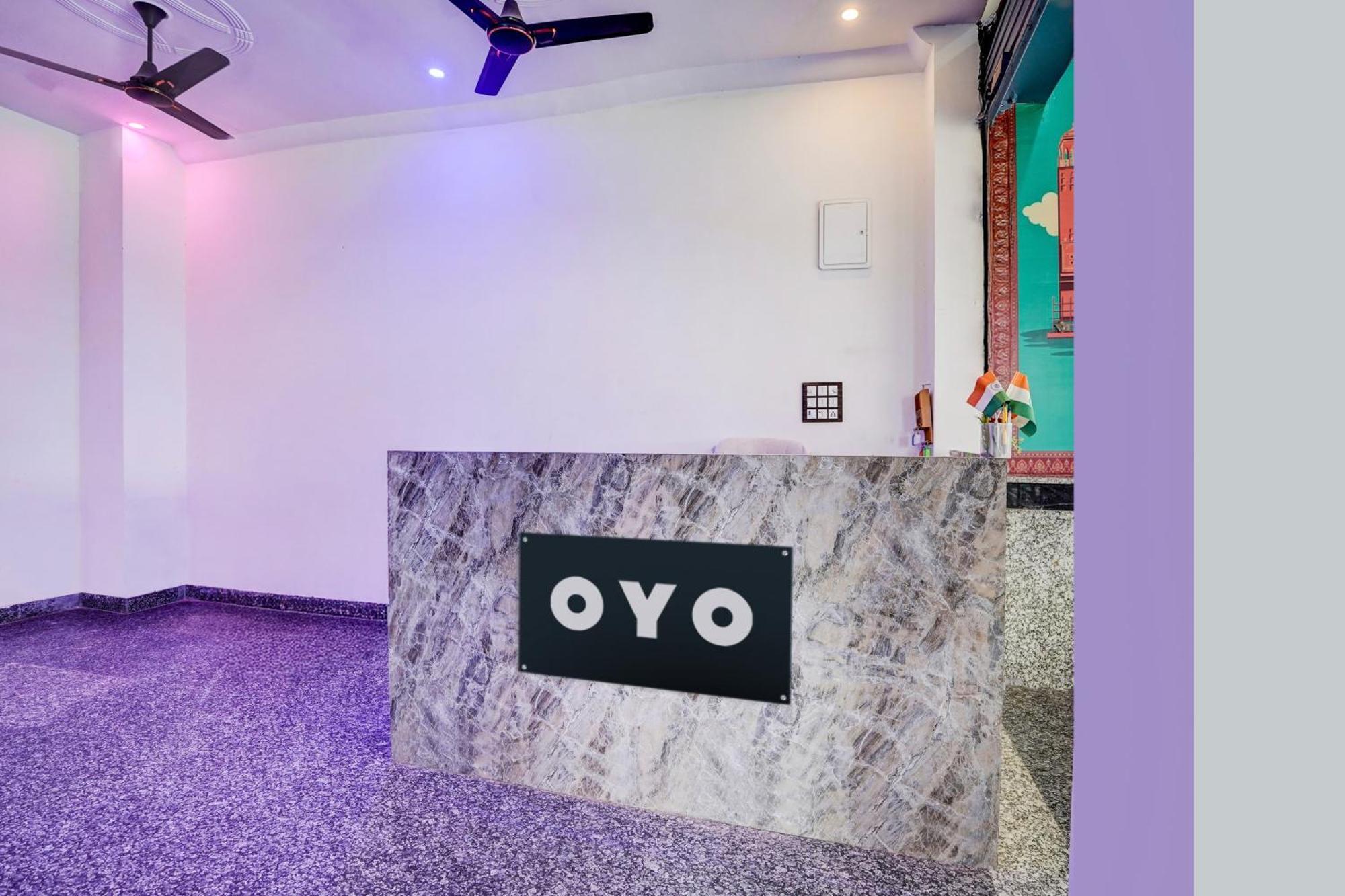 Hotel O R R Resturent And