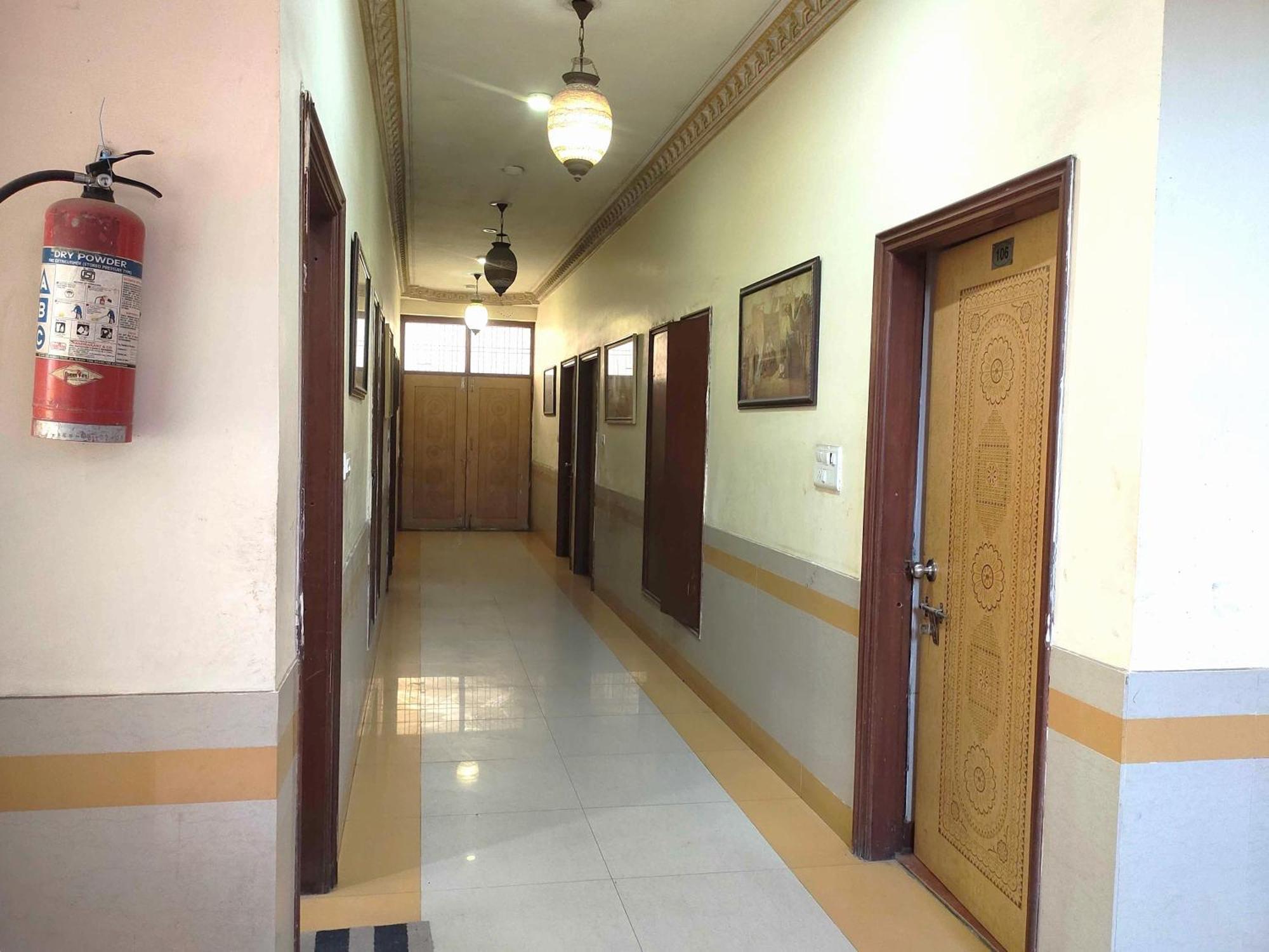 Maharani Hotel